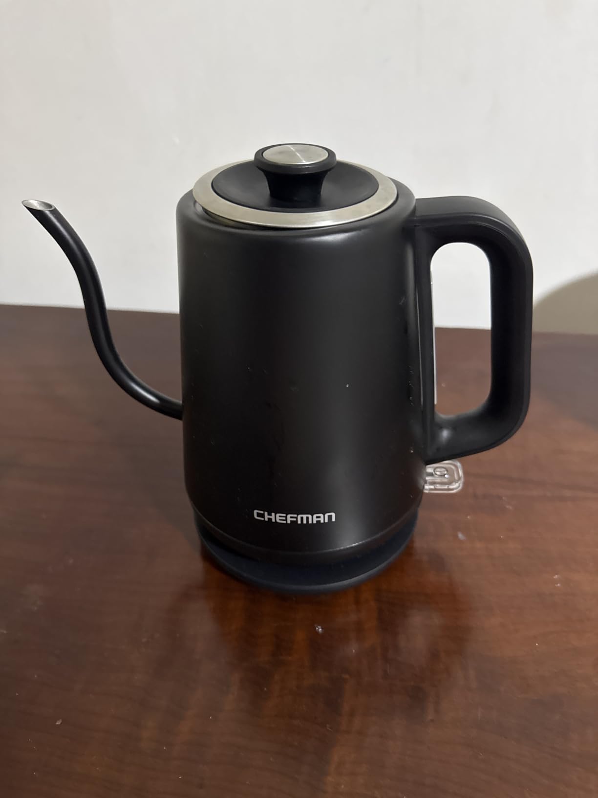 Chefman Gooseneck Electric Kettle, 0.8L Pour Over Tea Kettle for Coffee and Tea, One-Touch Operation, Boil-Dry Protection, Auto Shut-Off, Ultra-Fast Hot Water Boiler - Black customer photo 1