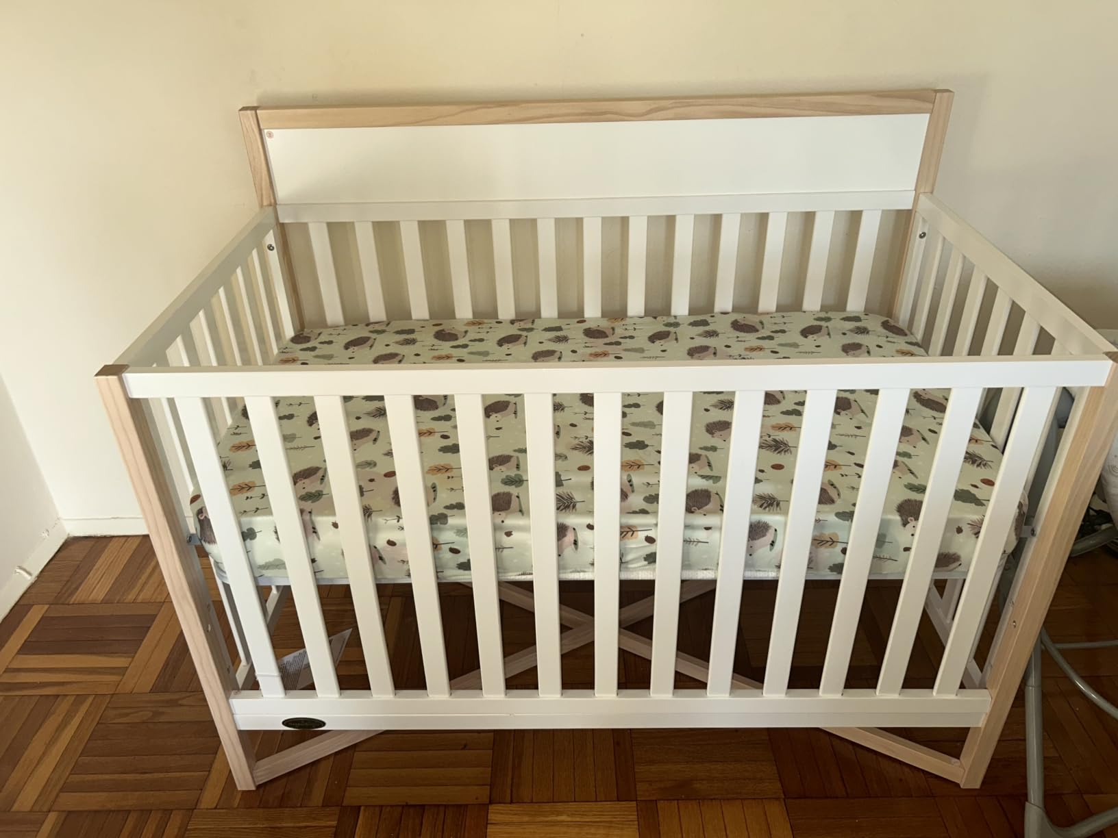 Dream On Me Owen 5-in-1 Convertible Full Size Baby Crib, GREENGUARD Gold | 3 Adjustable Height, Converts to Toddler, Day and Full Size Bed, BSA Verified, ASTM/CPSC Tested, Wooden X-base, Matte Black customer photo 1