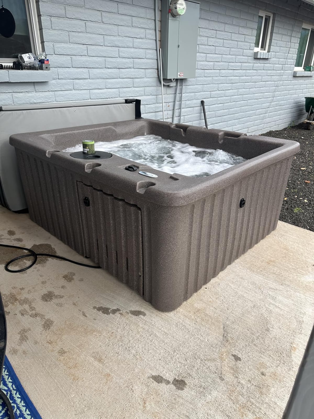Aqualife Current Outdoor Hot Tub, Free Extras, Fits 4-Adults, Plug and Play Spa, Free Cover Included customer photo 2