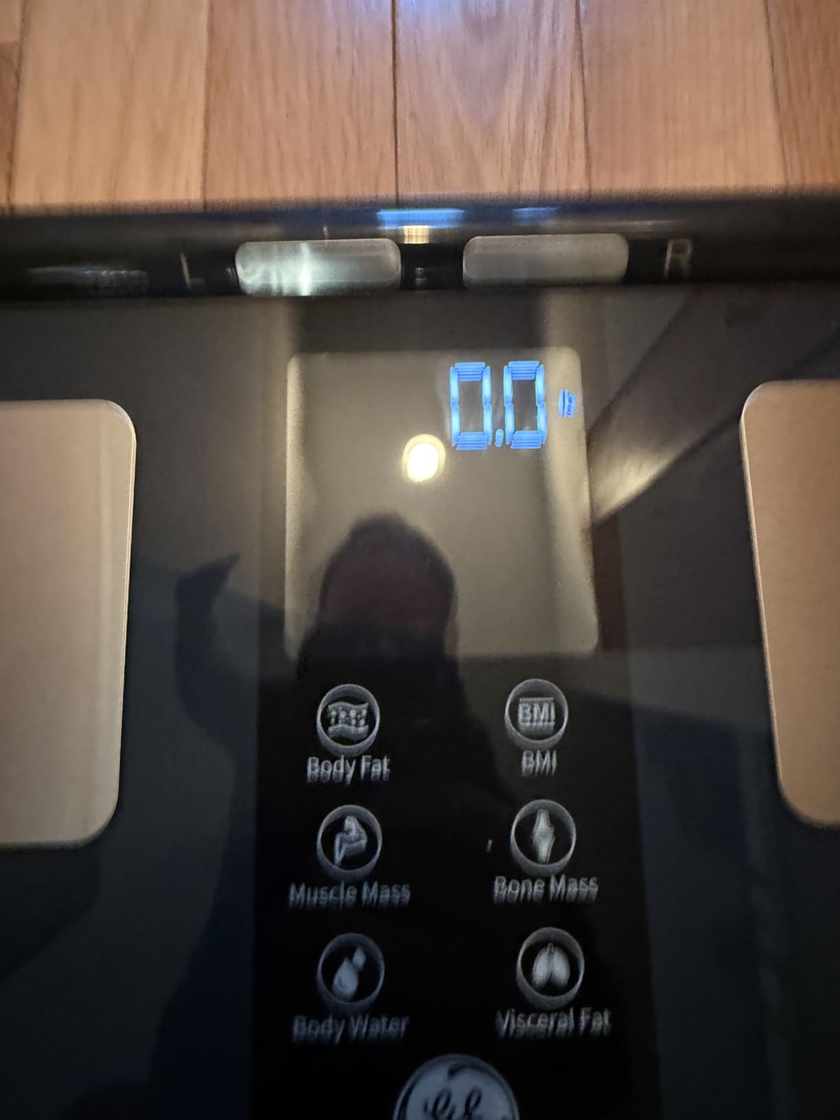GE Smart Scale for Body Weight: Full Body Composition Analyzer, 50+ Metrics | 8-Electrode Digital Bathroom Scale for Body Weight Fat BMI Muscle Mass Bluetooth, Accurate Weighing Machine 400lb, Black customer photo 1