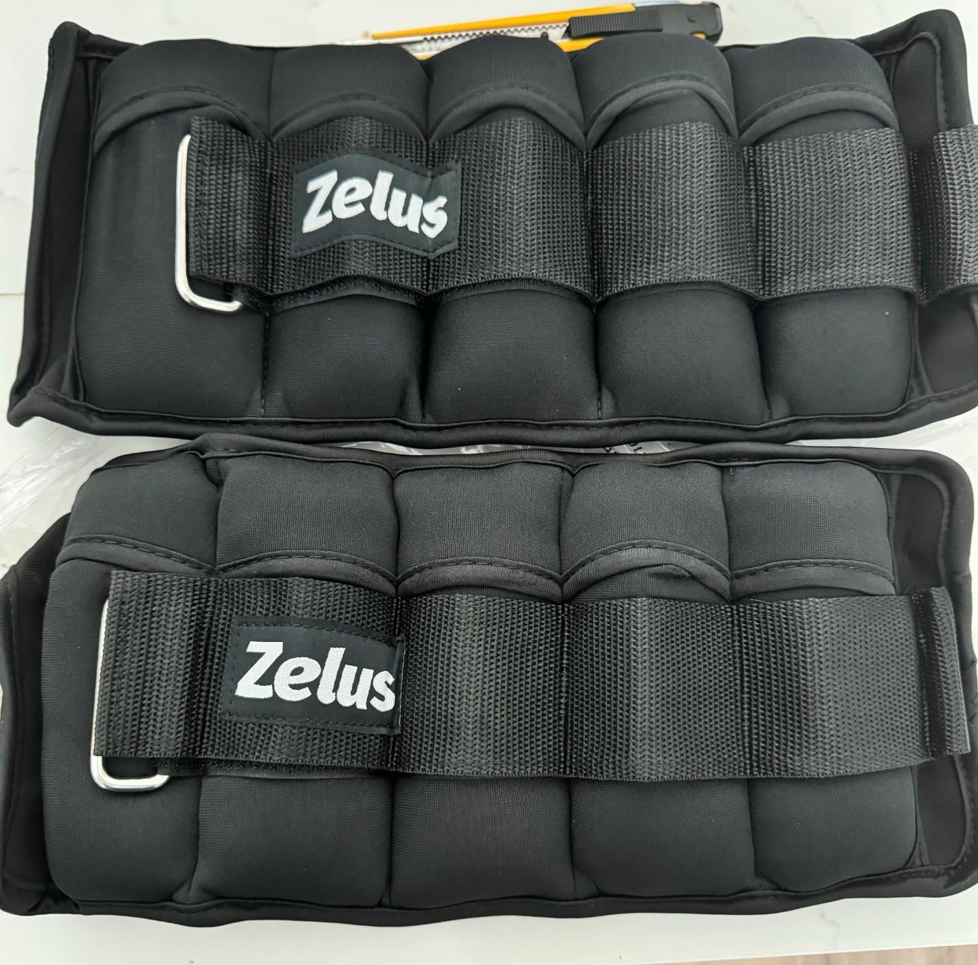 ZELUS 1 Pair Adjustable Ankle Weights, 2 4 6 8 10 lb Modularized Leg Weight Straps for Women Men, Weighted Ankle Weight Set with Removable Sandbags, 1-5 lb per Ankle Strap for Gym Yoga Jogging Walking customer photo 2