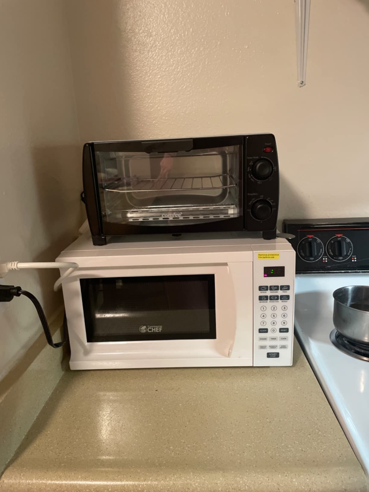 Commercial Chef 5-in-1 Countertop Microwave Air Fryer Combo, CHMF9BG, Black | 0.9 Cu. Ft. Capacity, Microwave Air Fryer Convection Oven Bake and Roast, 900W, 10.6