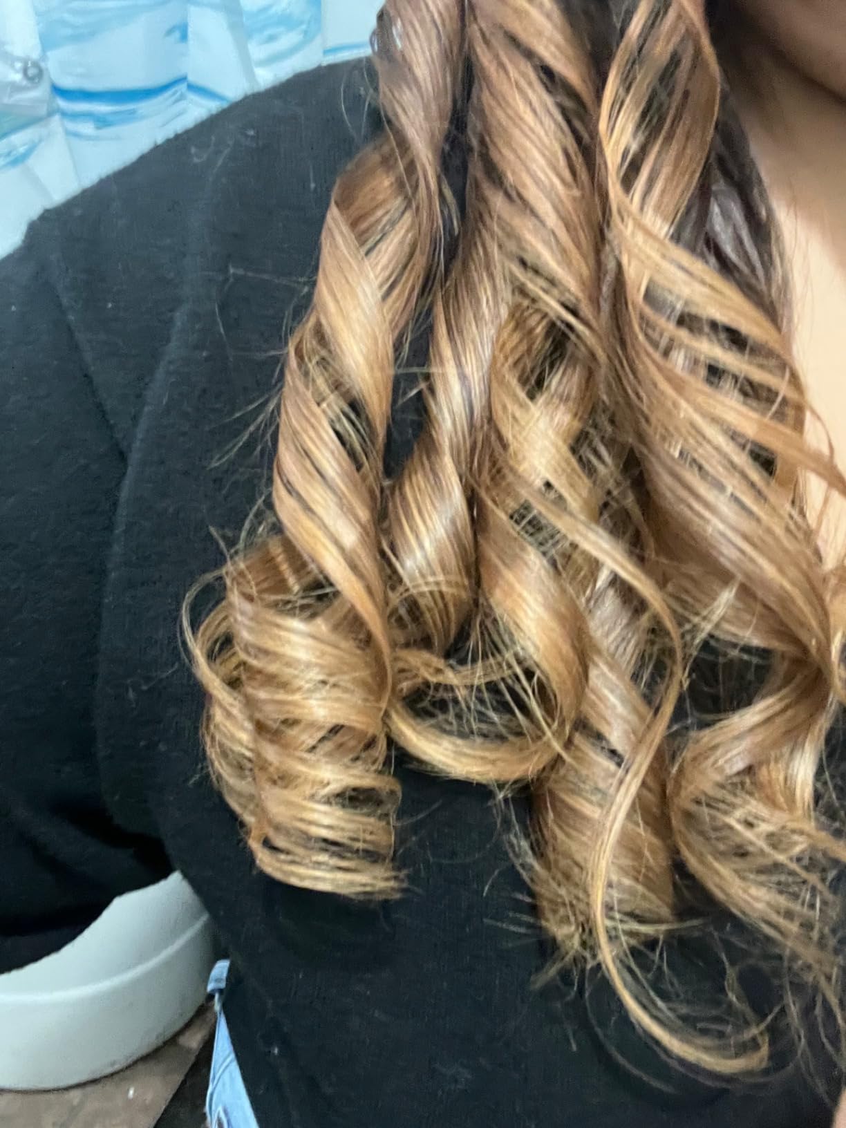 Farery Long Barrel Curling Iron 1 1/4 inch, 1.25 Inch Curling Iron for Long Hair, Infused Argan Oil & Keratin, Lasting Styling, 11 Adjustable Temp, Include Clips & Silicone Pad customer photo 2
