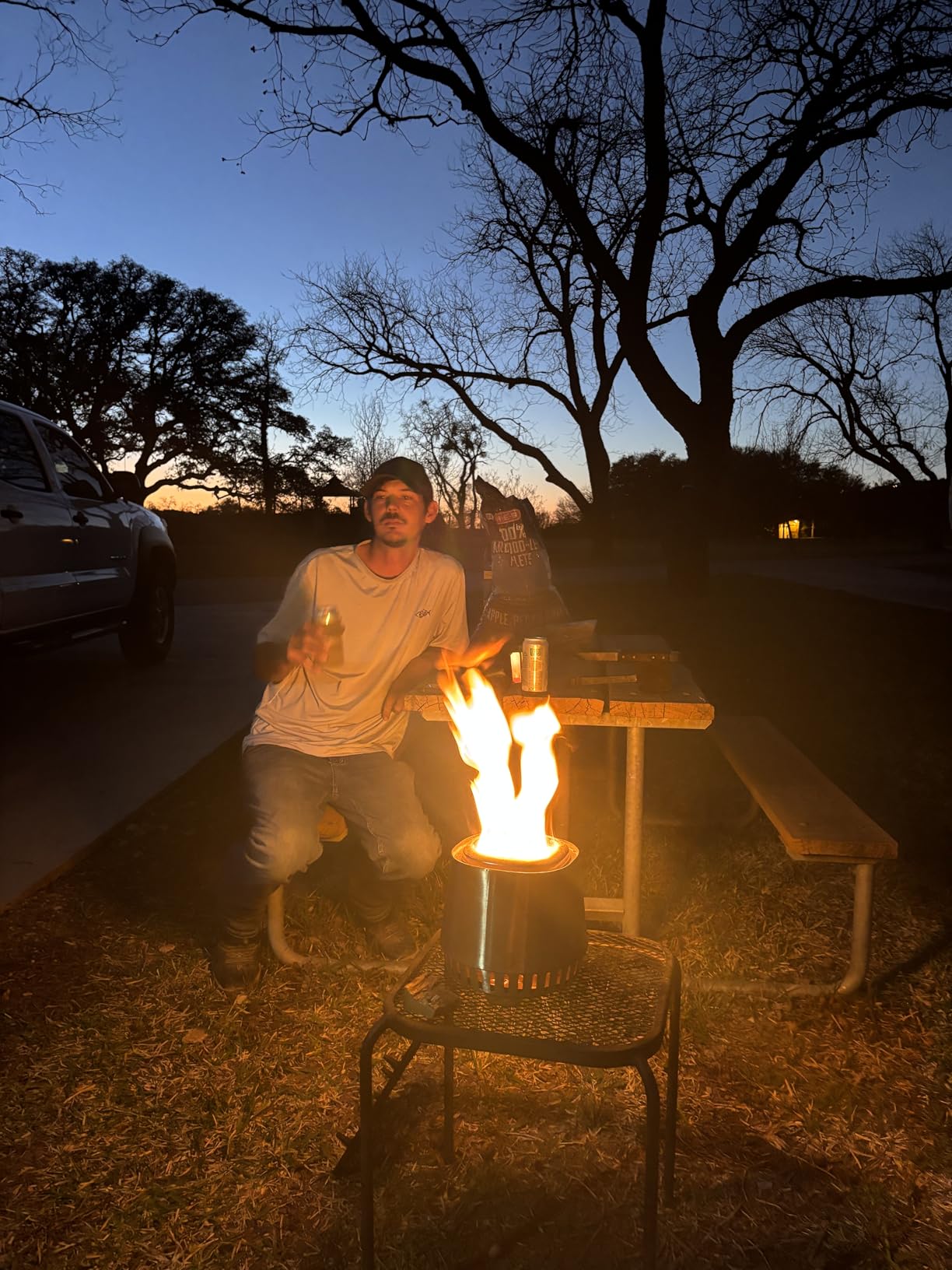 East Oak Fuoco 21 Inch Smokeless Fire Pit, Outdoor Wood Burning Bonfire Firepit with Stand customer photo 1