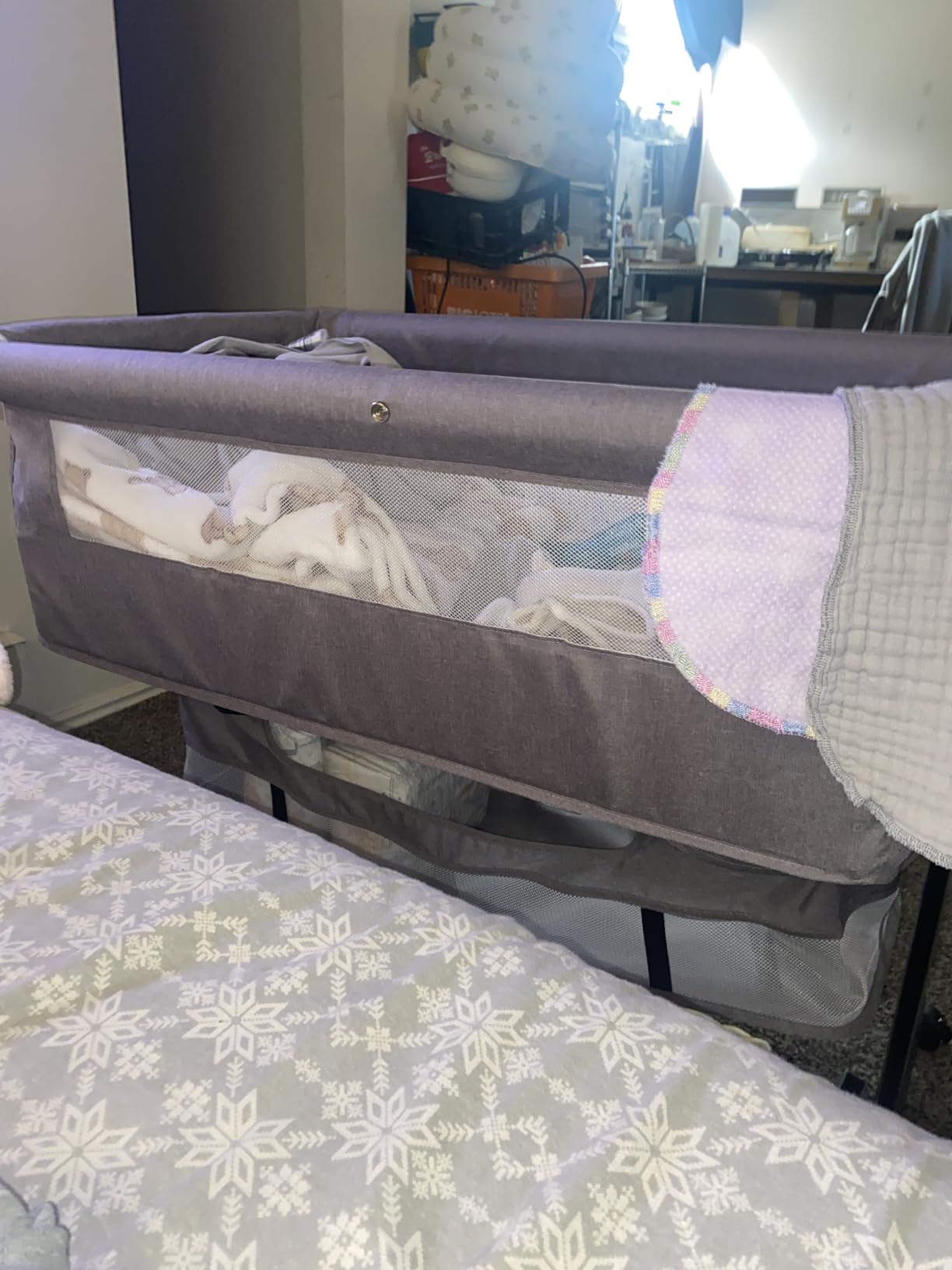Baby Bassinet, 3 in 1 Bedside Bassinets for Baby, Bassinet Bedside Sleeper with Wheels, Adjustable Height with Rocking Mode, Breathable Mesh, Storage Basket, Easy Assemble & Folding (Dark Gray) customer photo 1