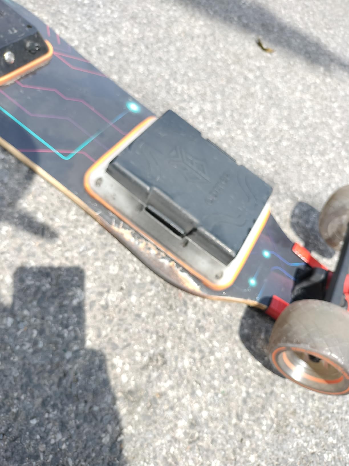 S3/Pixel/Mini Electric Skateboard, Full-Screen Deck & Swap-Battery | 24/12 Miles Max Range, Dual 600W Hub-Motors with 4 modes, 105x65mm PU Wheels, Smooth Braking, 330lb Max Load, UL-Certified customer photo 2