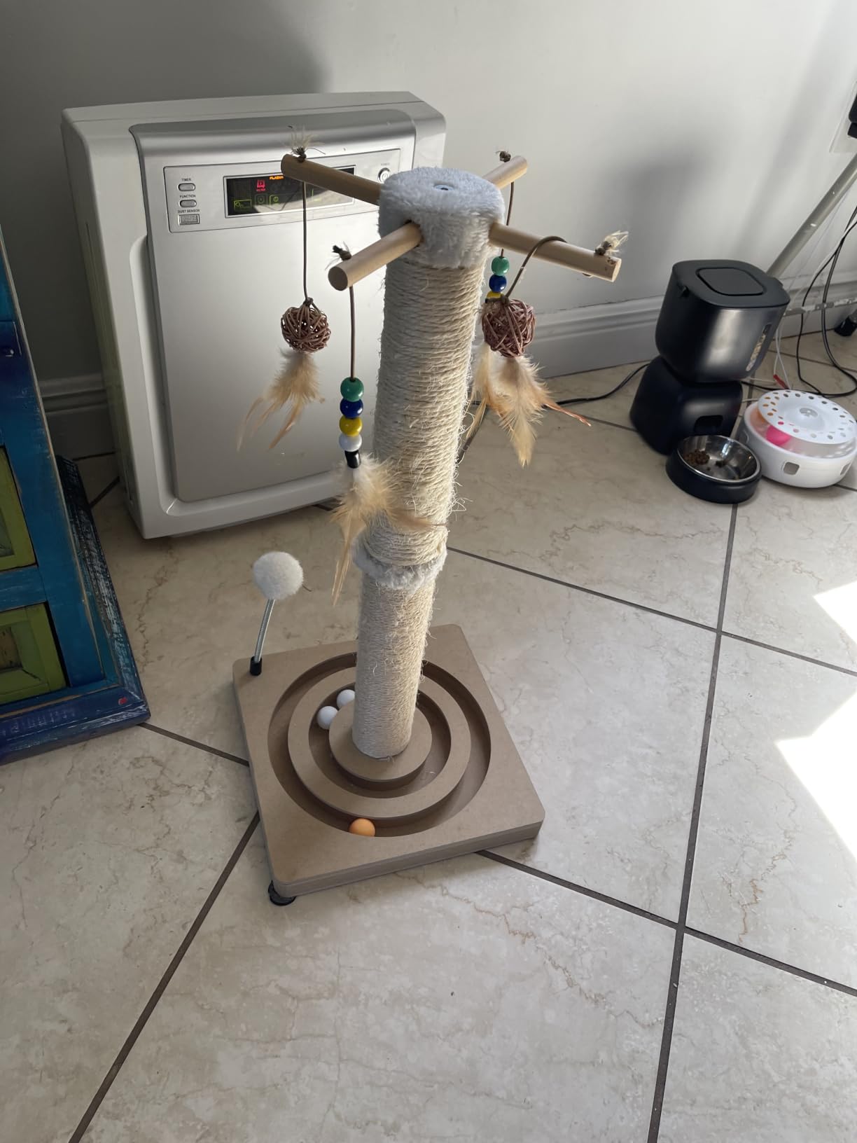 Cat Scratching Post, Sisal Scratcher with Enrichment Toys for Indoor Cats | 25 In Cat Tree Tower for Kittens, with 7 Interactive toys, 2 Mount Methods, Thickened Wood Base, Double Ball Track customer photo 2