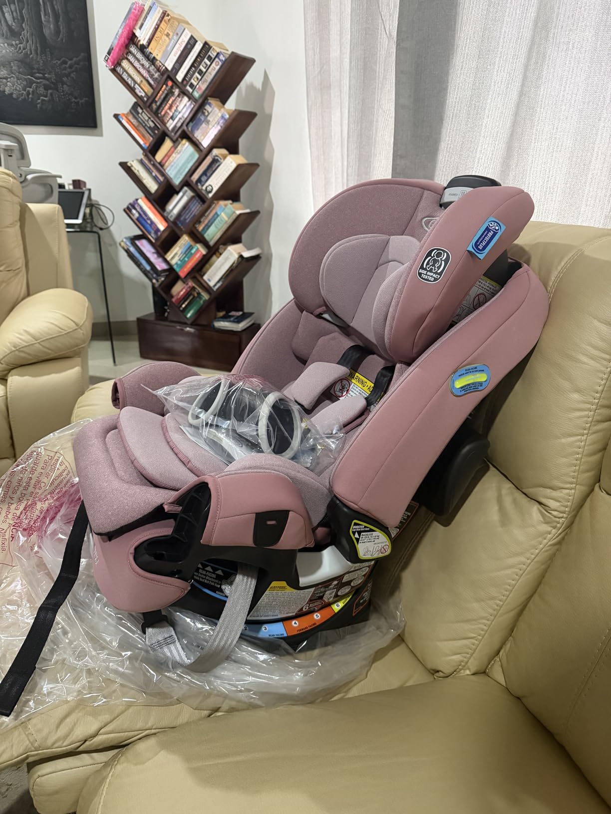Graco 4Ever DLX 4-in-1, 10 Years Use Infant to Toddler Car Seat, Maddox, Includes Rear Facing, Forward Facing, Highback Booster & Backless Booster Seat Options customer photo 1