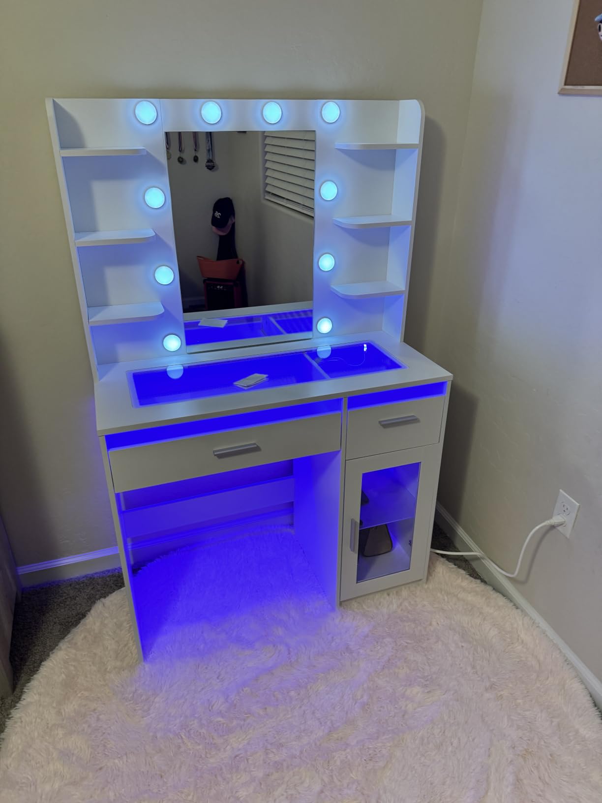 HUAHUU Vanity Desk with Mirror and Lights, Makeup Vanity Desk with Lights 3 Colors, Transparent Top Vanity with 2 RGB Drawers, 6 Shelves, Large Tempered Cabinet, Power Outlet, for Bedroom, White customer photo 2