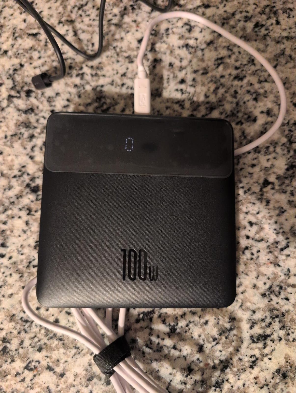 Baseus Laptop Portable Charger 100W 20000mAh, Blade Travel Power Bank Fast Charging 2 USB-C & 2 USB-A Port, Steam Deck Battery Pack for MacBook iPad iPhone 17/16/15/14/13 Samsung S24 etc. customer photo 1