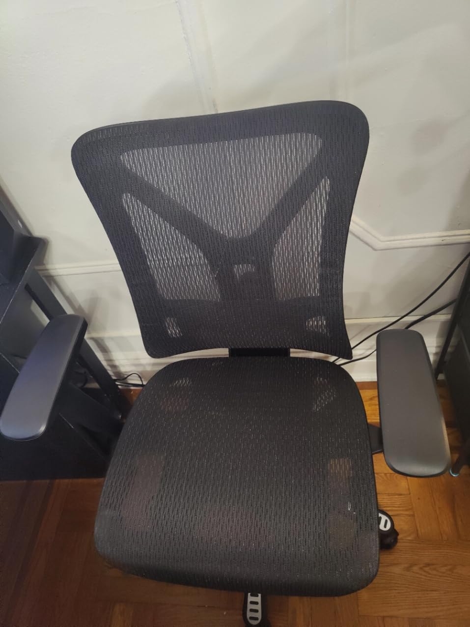 Ergonomic Office Chair, Mesh Computer Desk Chairs with Adjustable Lumbar Support, 3D Armrests, Tilt Function, Comfy Wide Seat, Swivel Executive Work Task Chair for Company and Home customer photo 1