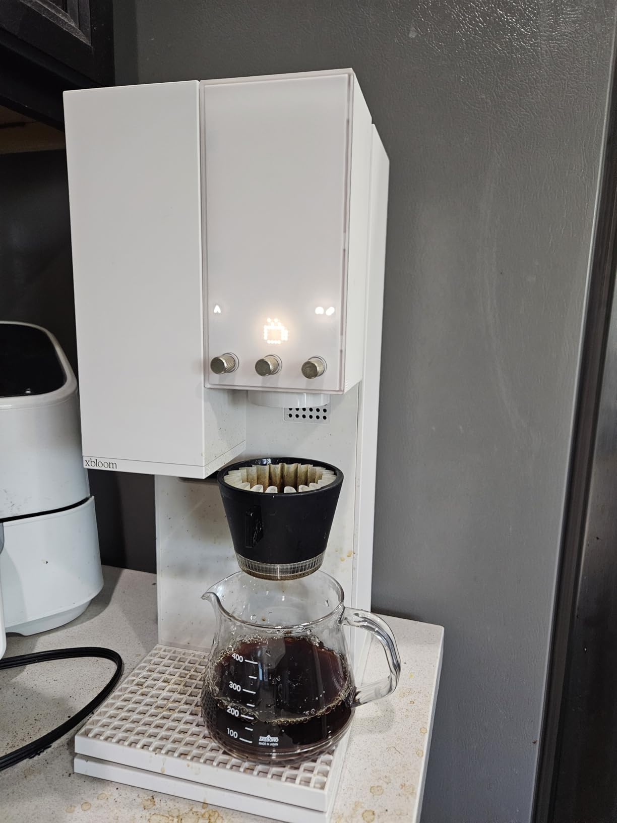 xBloom Studio Coffee Machine, Drip Coffee Maker, Grinder&Scale, AppControl customer photo 1