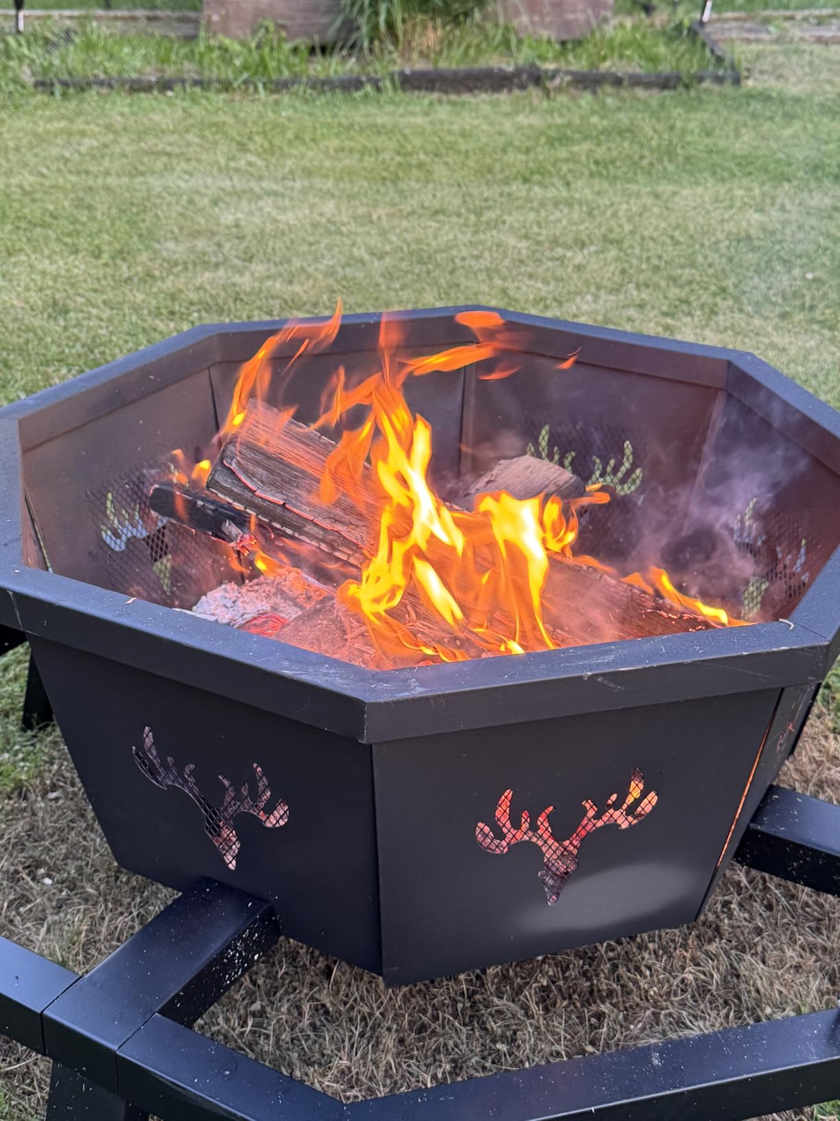 BOINN 35 Inch Octagonal Outdoor Fire Pit, Fire Pits for Outside Wood Burning Fire Pit, Firepit, Firepits for Outside, Camping, Backyard, Patio, Bonfire, Garden, Porch, Black customer photo 1