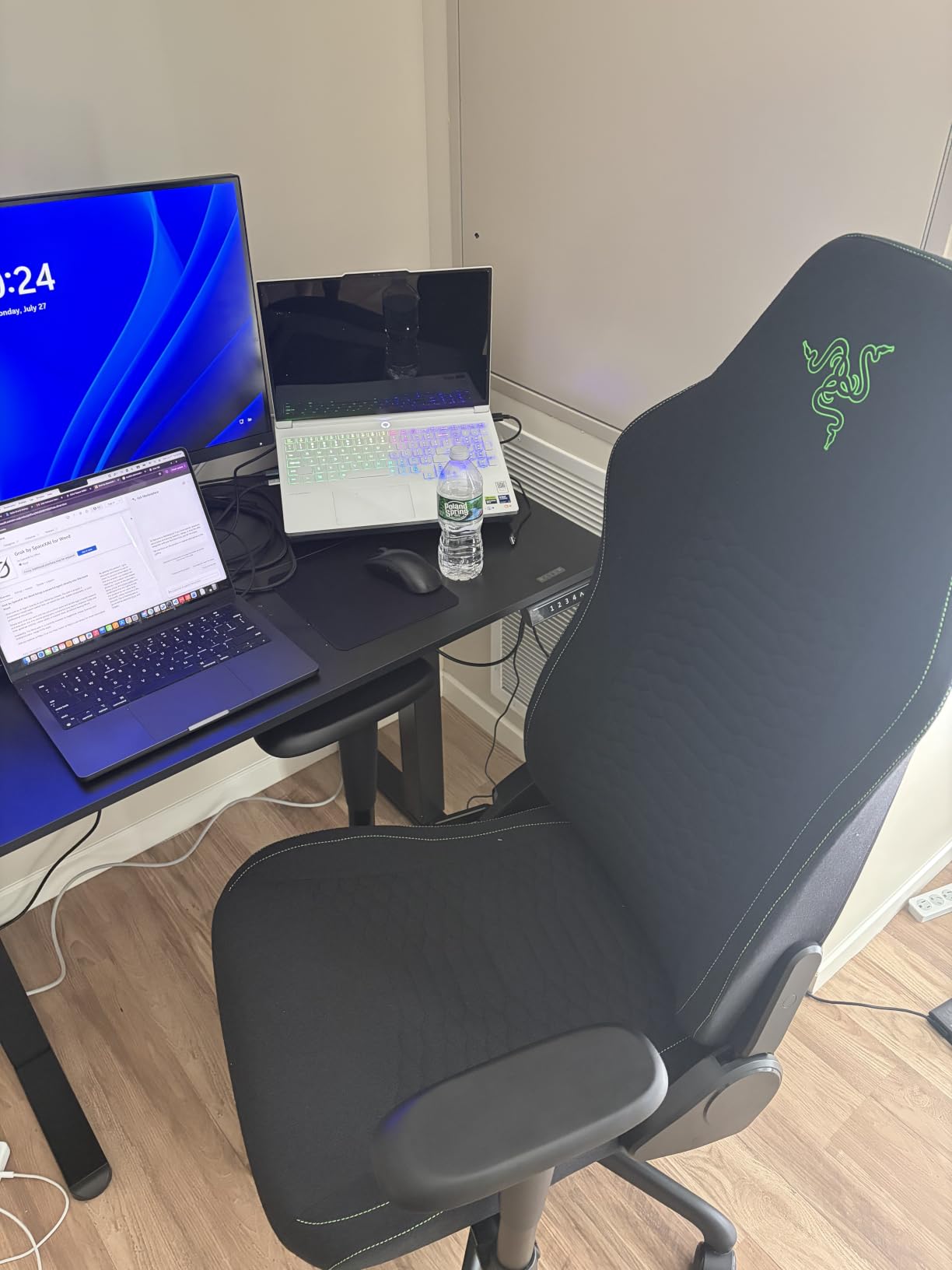 Iskur V2 X Ergonomic Gaming Chair, Black | Built-In Lumbar Support, Wide Seat, High Density Foam Cushions, Adjustable 152 Degree Recline, 2D Armrests, Plush Fabric customer photo 2