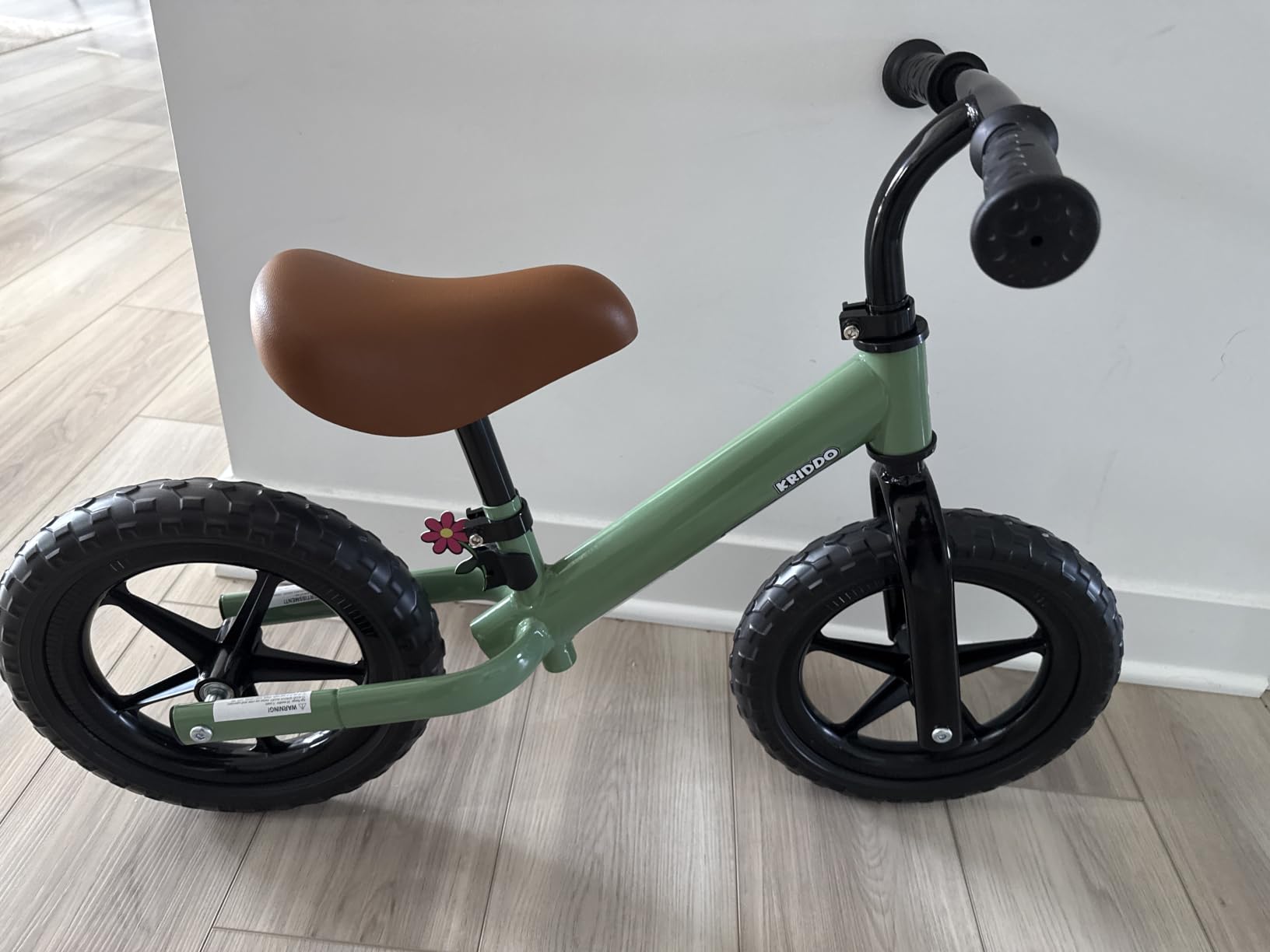 KRIDDO Toddler Balance Bike 2 Year Old: Toddler Bike Toys for 2-5 Years Old | Dual Bearing for Smoother Riding, Adorable Plate, Adjustable Seat and Handlebar, Kids Bike Gift for 2-3 Boys Girls customer photo 1