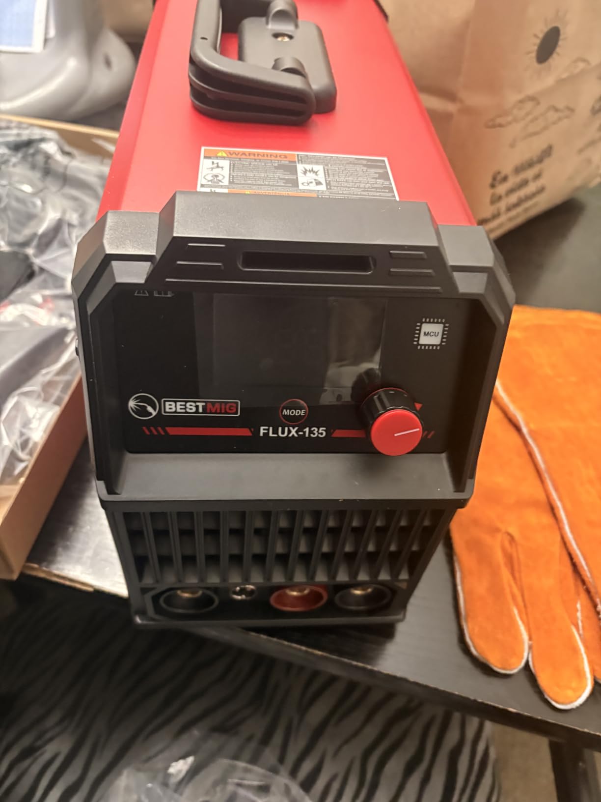 BESTMIG 135A MIG Welder - 3-in-1 Flux Core Welder, MIG/Lift TIG/Stick Welding Machine - Portable IGBT Inverter - 110V with Welding Helmets and Gloves (Red Black, MIG 135A Welder) customer photo 2