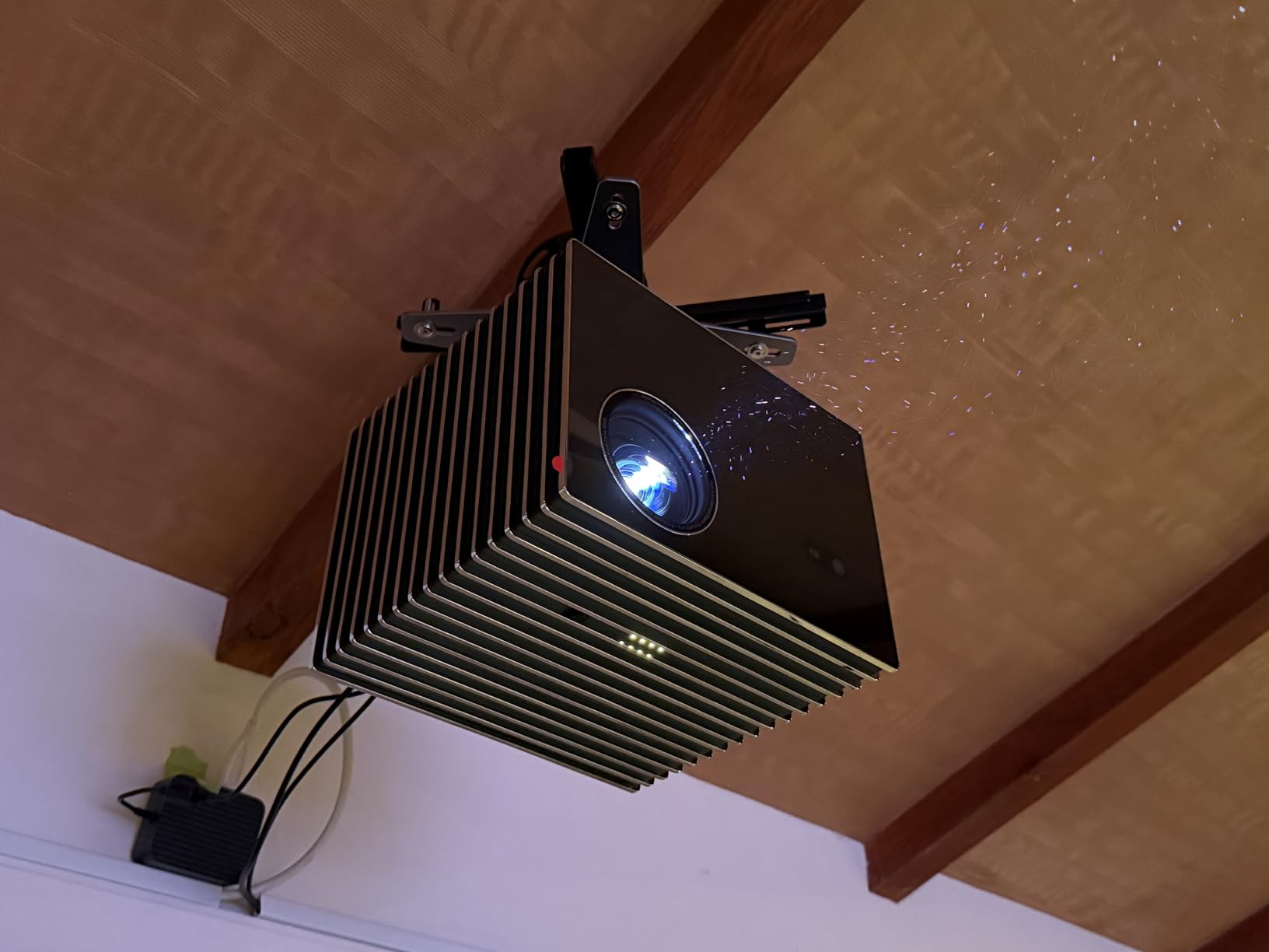 Valerion VisionMaster Pro 4K Laser Projector - 240Hz/4ms Gaming, 300