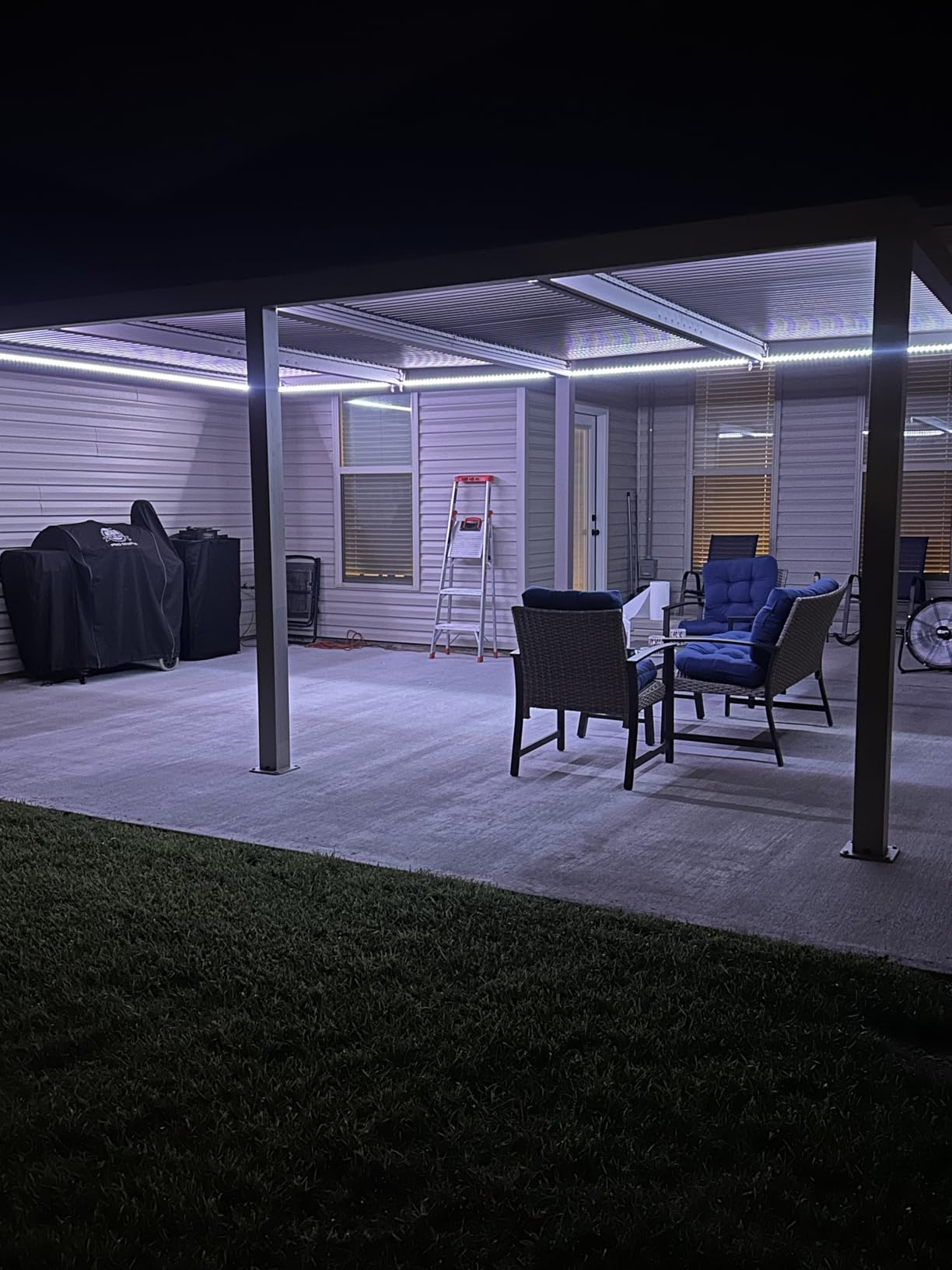 PURPLE LEAF 12' X 12' Louvered Pergola Durable Aluminum Adjustable Louvers | Premium Champagne Aluminum Frame, Independent Adjustable Roofs, Heavy Duty Frame, Integrated Drainage System, Protection Plan customer photo 2