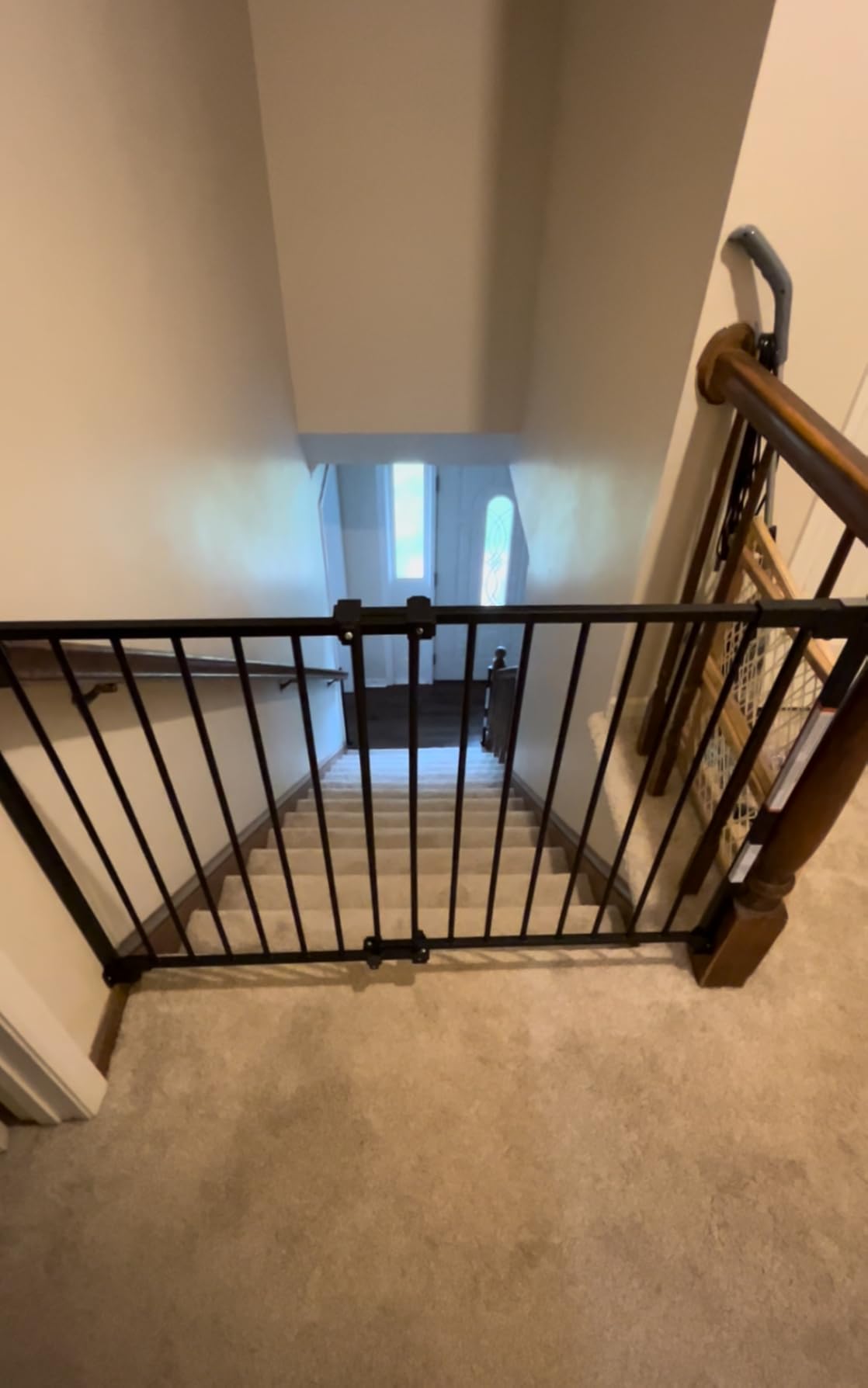 Babelio Removable Baby Gate for Stairs No Bottom Bar, 29-43