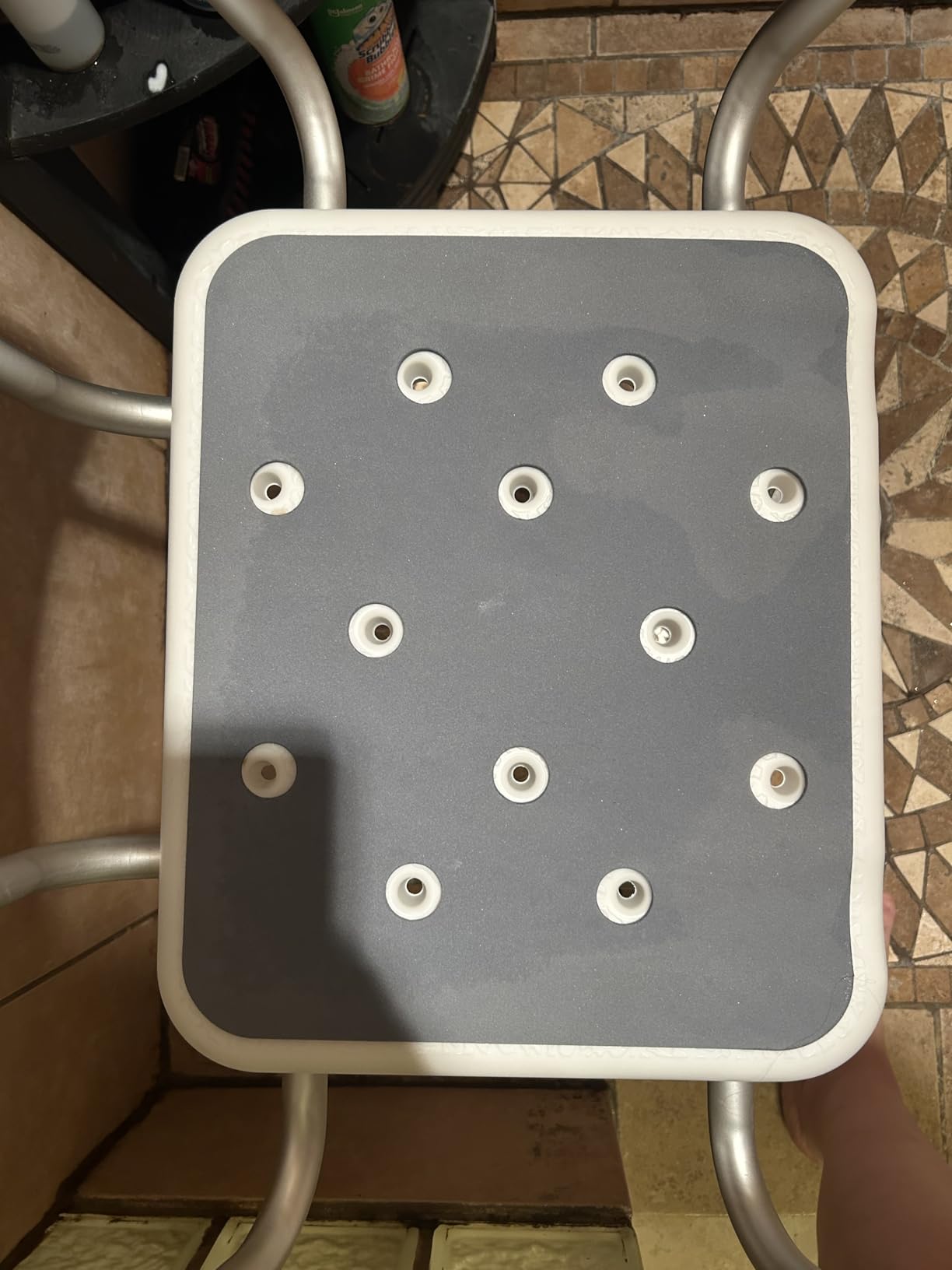 BRITULIF Shower Chair with Arms and Back for Inside Shower, 550 lb Capacity, Tool-Free 4-Step Assembly, Waterproof EVA Cushions customer photo 1