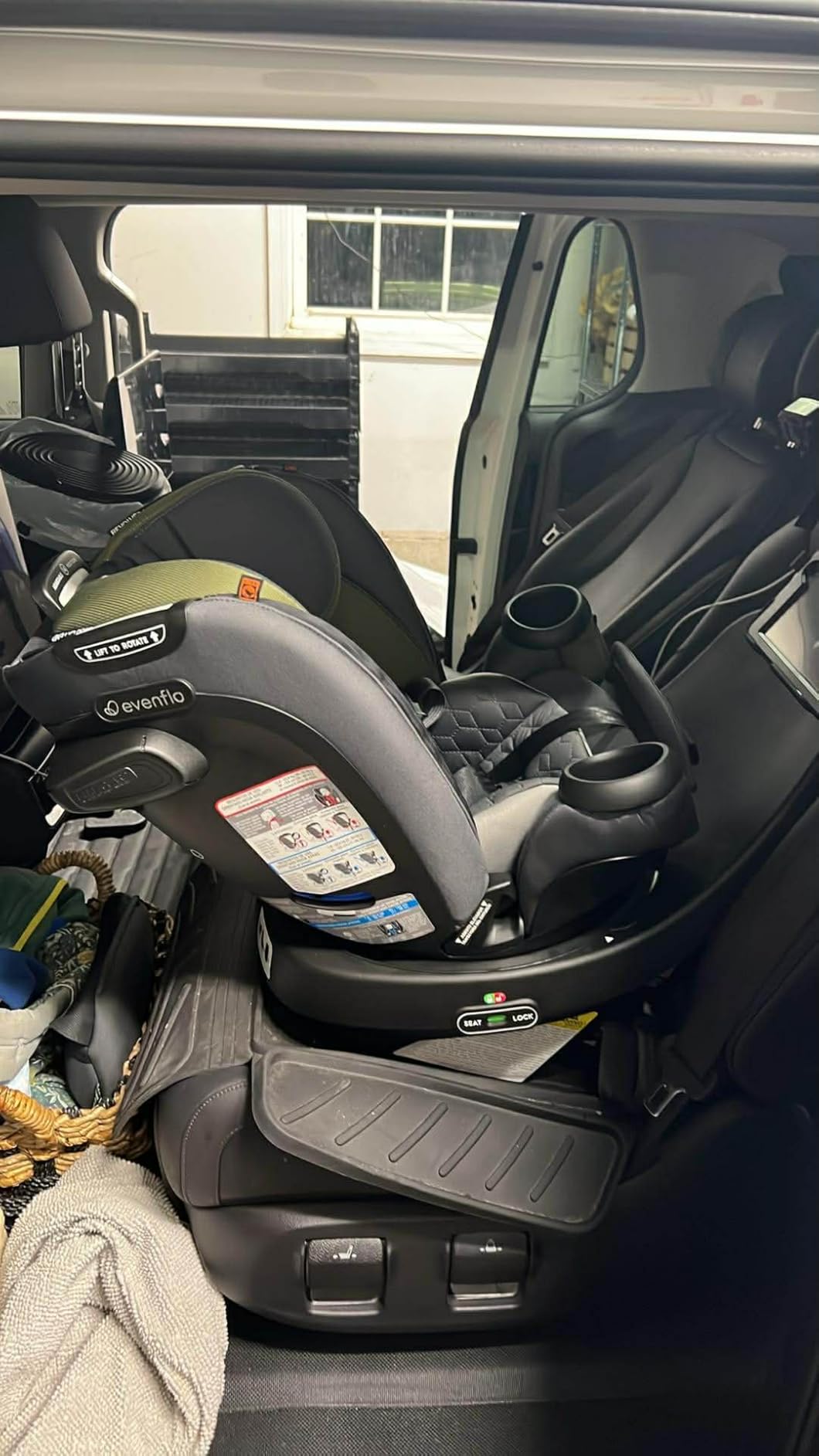 Evenflo Revolve360 Extend All-in-One Rotating Car Seat | with Quick Clean Cover, Rear-Facing, Forward-Facing, Highback Booster Mode, Infant to 12 Years (Revere Gray) customer photo 2