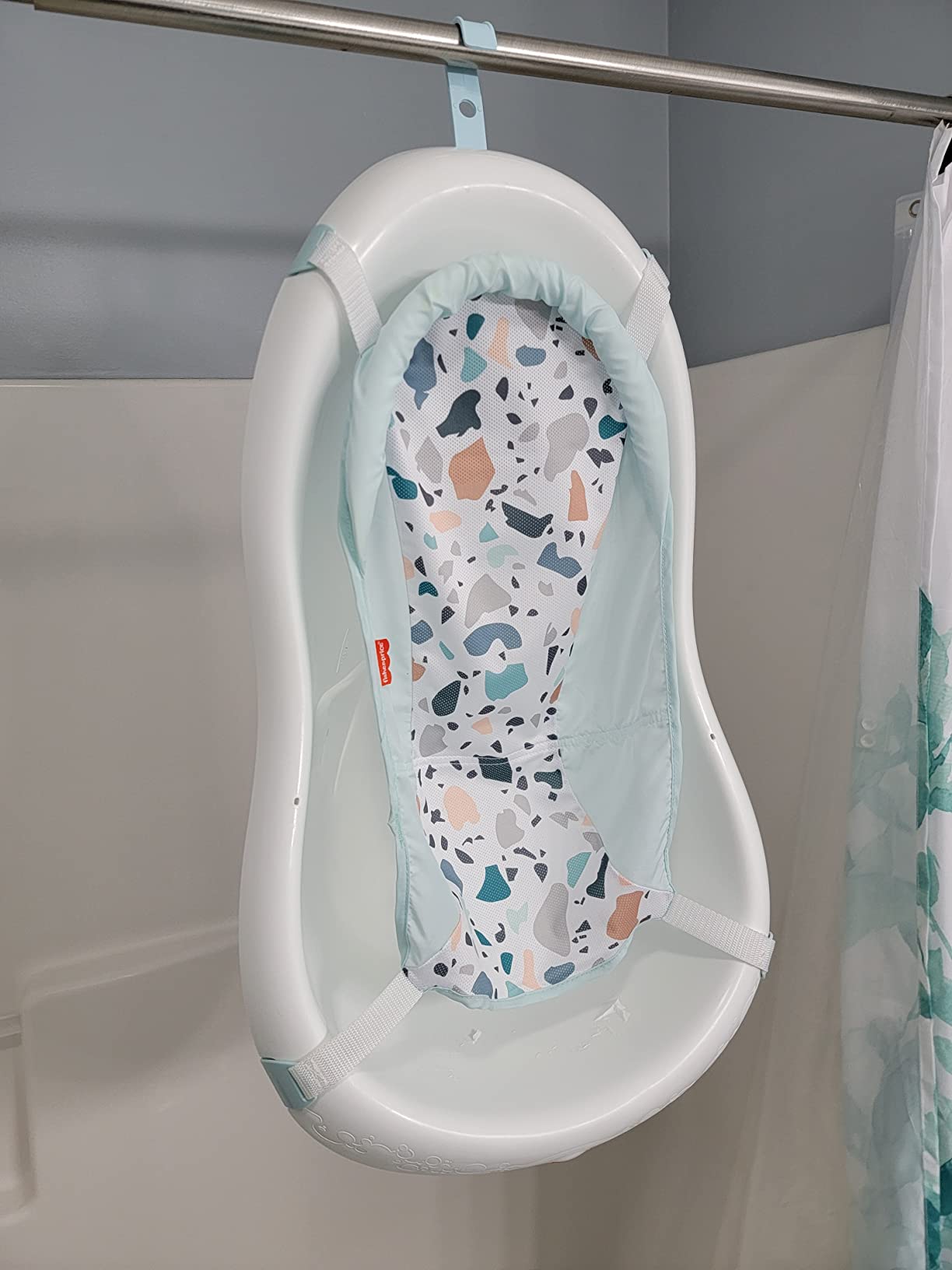 Fisher-Price Baby to Toddler Bath 4-in-1 Sling 'N Seat Tub with Removable Infant Support and 2 Toys, Pacific Pebble customer photo 2