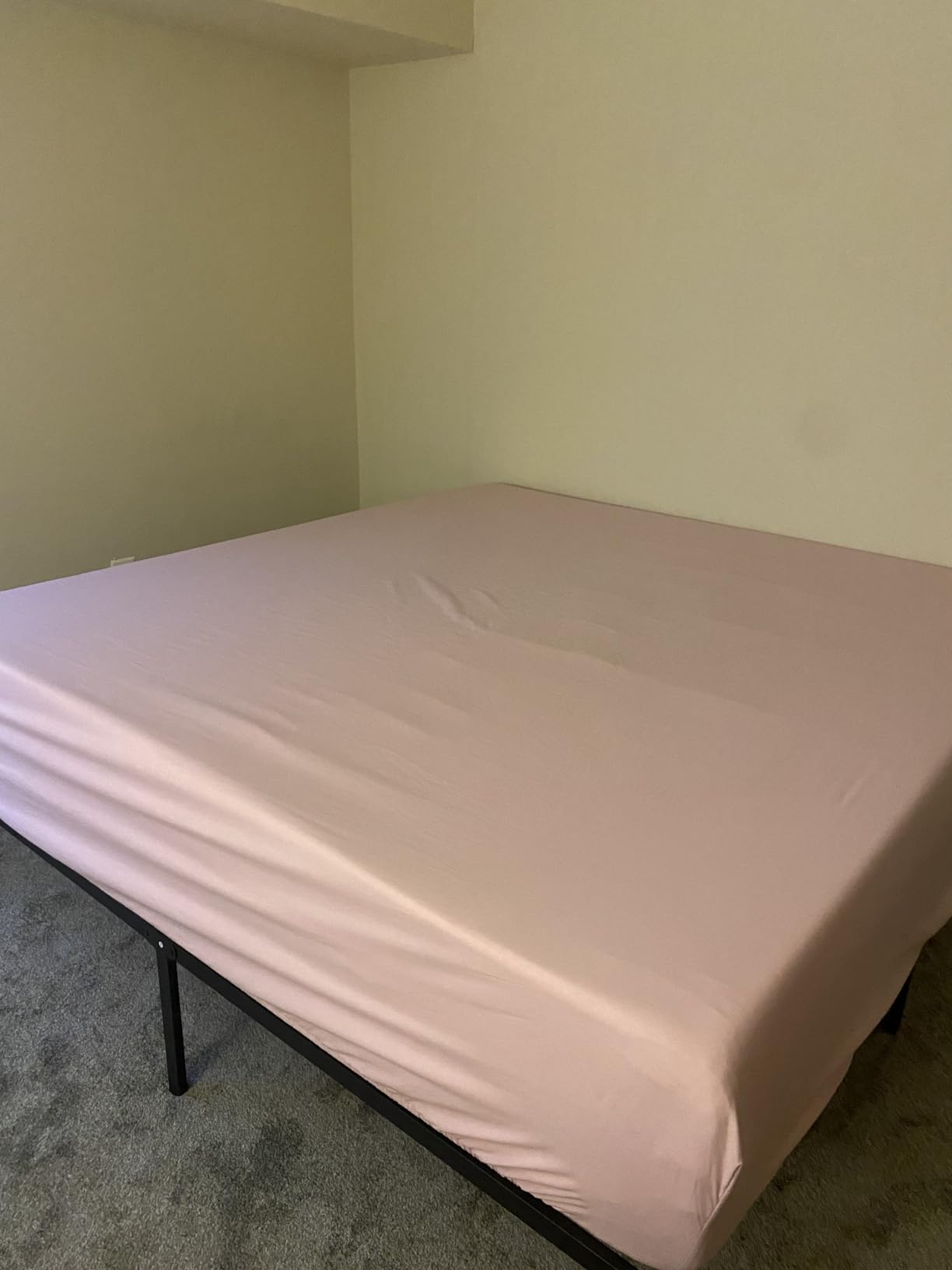 Novilla Twin Mattress, 5 Inch Twin Size Mattress with Gel Memory Foam | Cooling Night Sleep, Pressure Relief, CertiPUR-US Certified customer photo 1