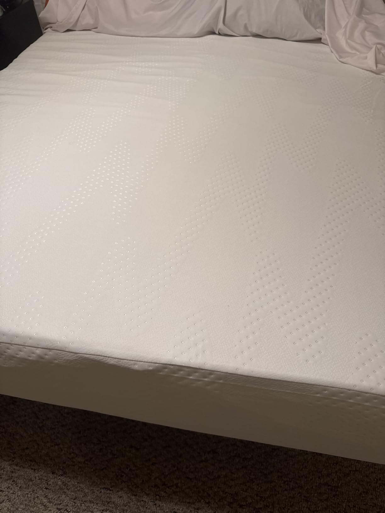 Novilla Queen Size Mattress, 14 Inch Gel Memory Foam Mattress for Cooling | Cooling Night Sleep & Pressure Relief & Motion Isolation, CertiPUR-US Certified customer photo 2