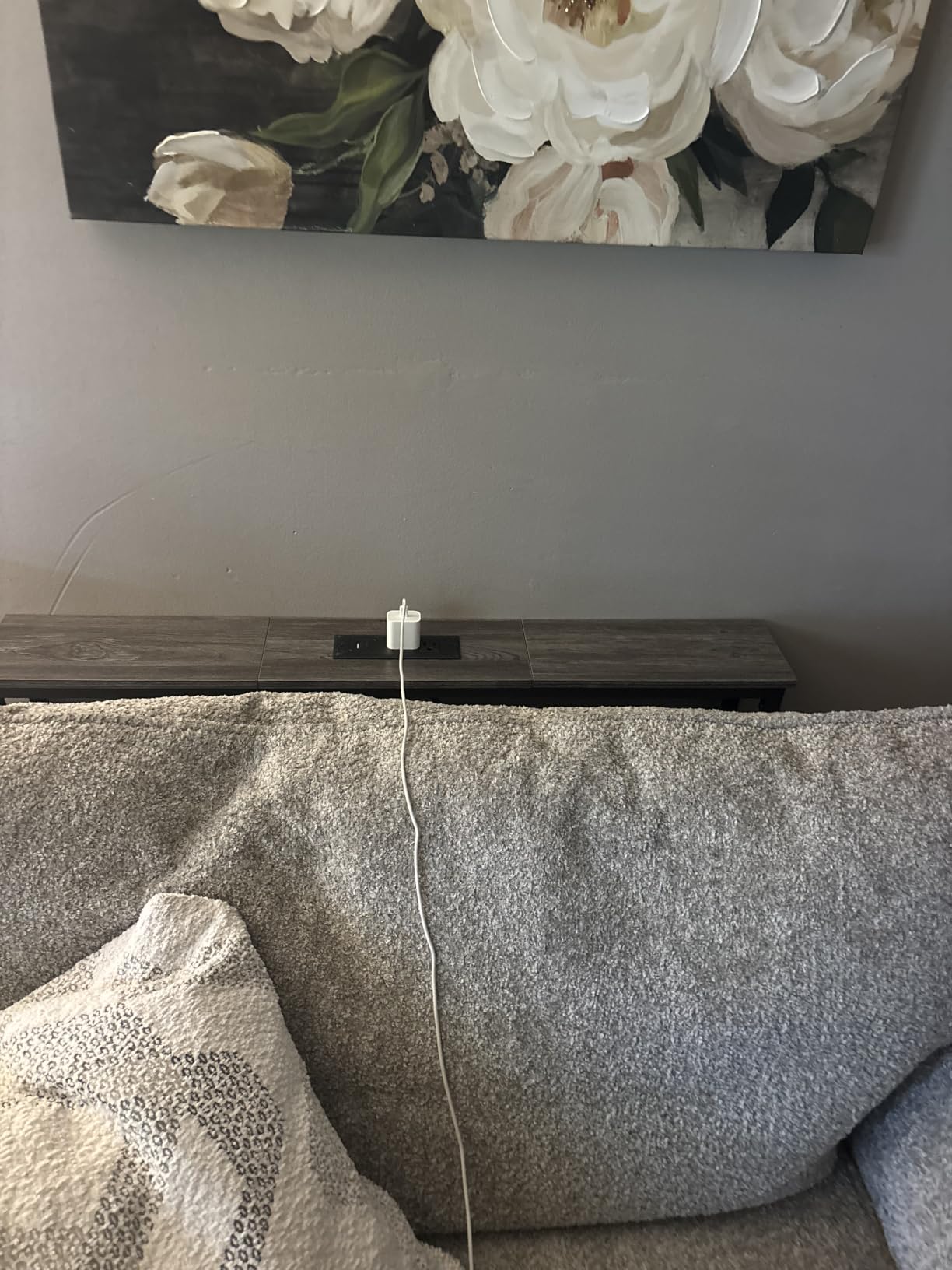 SUPERJARE 78.8 inch Narrow Behind Couch Table with 2 Charging Stations, 2 AC Outlets with USB-C Ports, Extra Storage Behind Sofa, Sofa Table Console Table for Entryway Living room, Rustic Brown customer photo 2