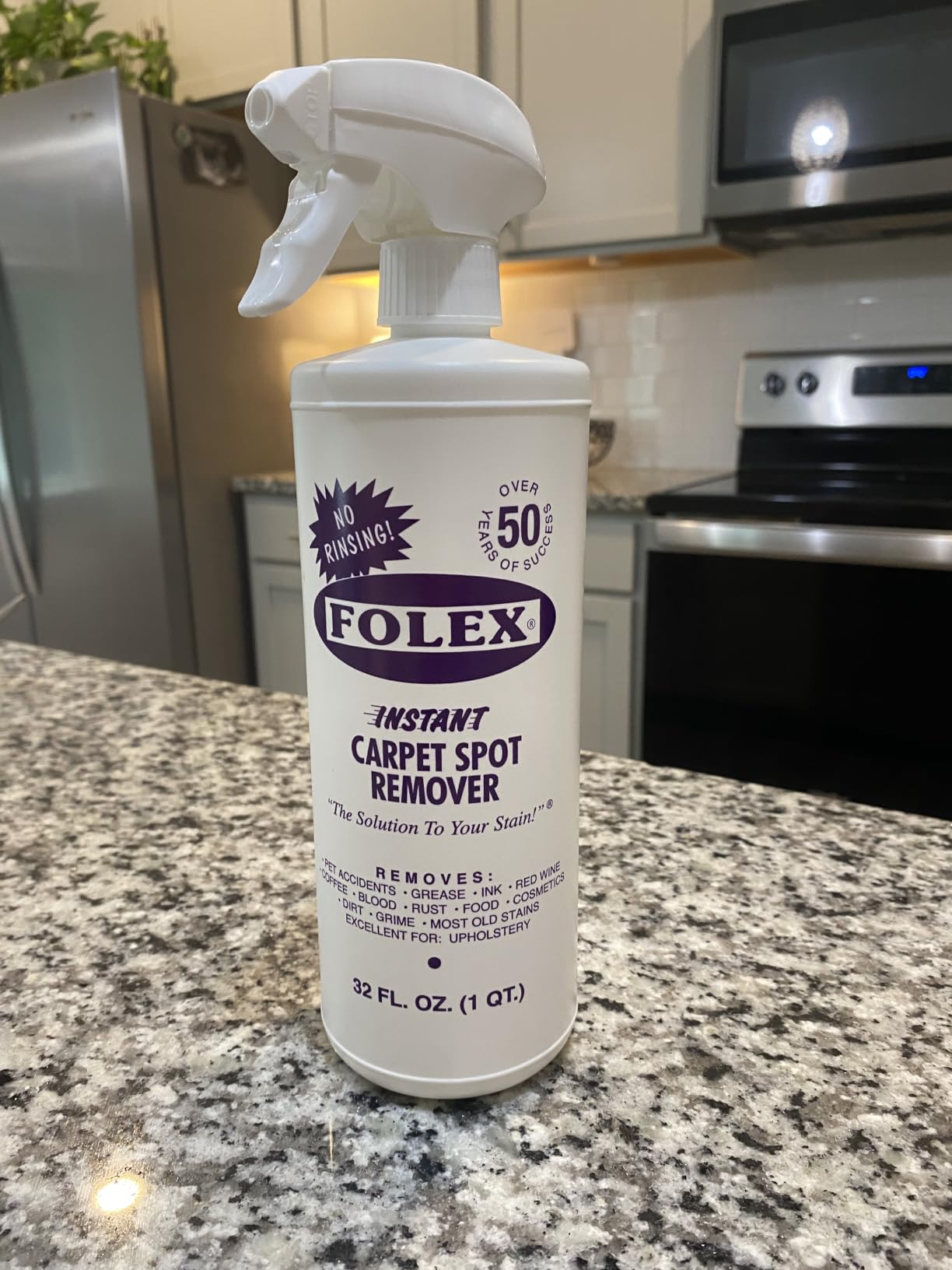 FOLEX Instant Carpet Spot Remover 32 oz - Powerful Stain Remover for Carpets, Upholstery & Rugs customer photo 2