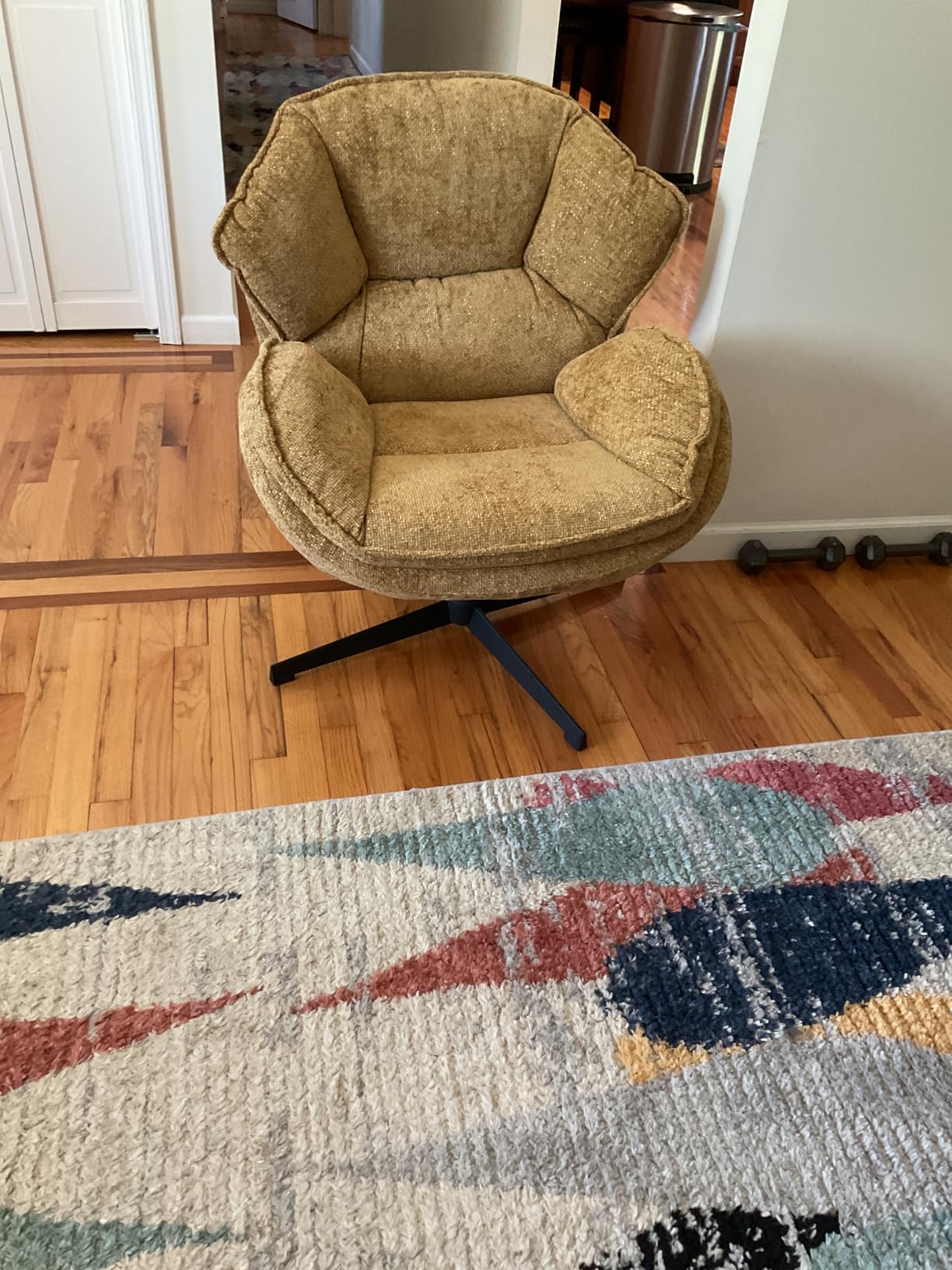 IWMH Swivel Accent Chair for Living Room, Comfy Lounge Chair with Metal Legs | Modern Upholstered Armchair, Wide Seat Lounge Recliner Chair, Leisure Sofa Chair for Home Bedroom Reading (Gray) customer photo 2