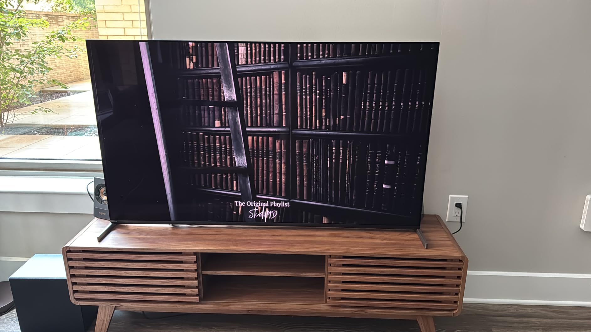 Sony 65 Inch BRAVIA 8 II QD OLED 4K HDR Smart Google TV (K-65XR80M2) | Sony's brightest OLED with max color, XR Processor with AI Technology, Ultra Slim Design, 4K movie credits included customer photo 1