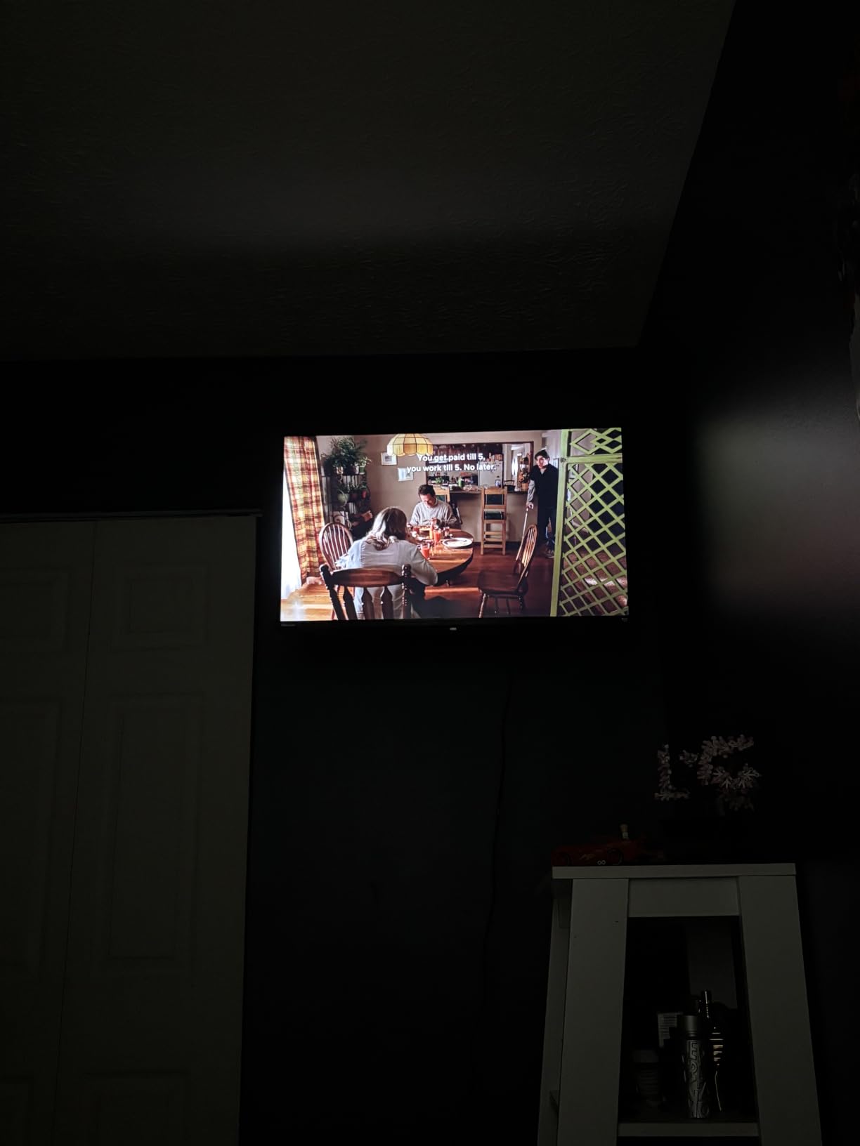 Hisense 32-Inch Class A4 Series FHD 1080p Smart Fire TV (32A4NF, 2025 Model) - DTS Virtual: X, Slim Bezel Design, Alexa Built in customer photo 2