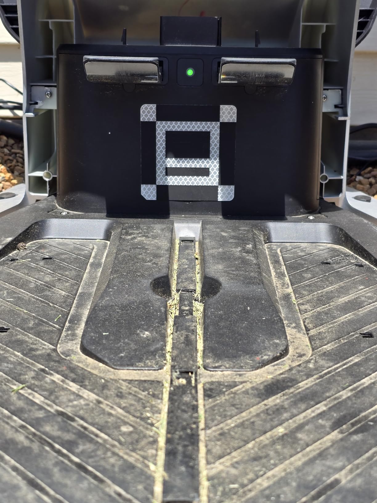 Sunseeker X3 Plus Robot Lawn Mower, RTK, Vision AI, 0.3 Acre, Wire-Free | Efficient edge cutting for homeowners with small to midsize suburban yards, multiple zones and defined borders. customer photo 1