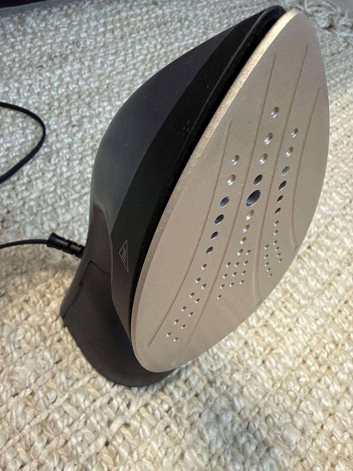 BEAUTURAL Steamer for Clothes, Handheld 2-in-1 Steam & Iron, 1200W, Navy, Powerful Garment Wrinkle Remover with Burst Steam, Ceramic Heating Plate, 30-Second Fast Heat-up, Auto-Off (Only for 120V) customer photo 2