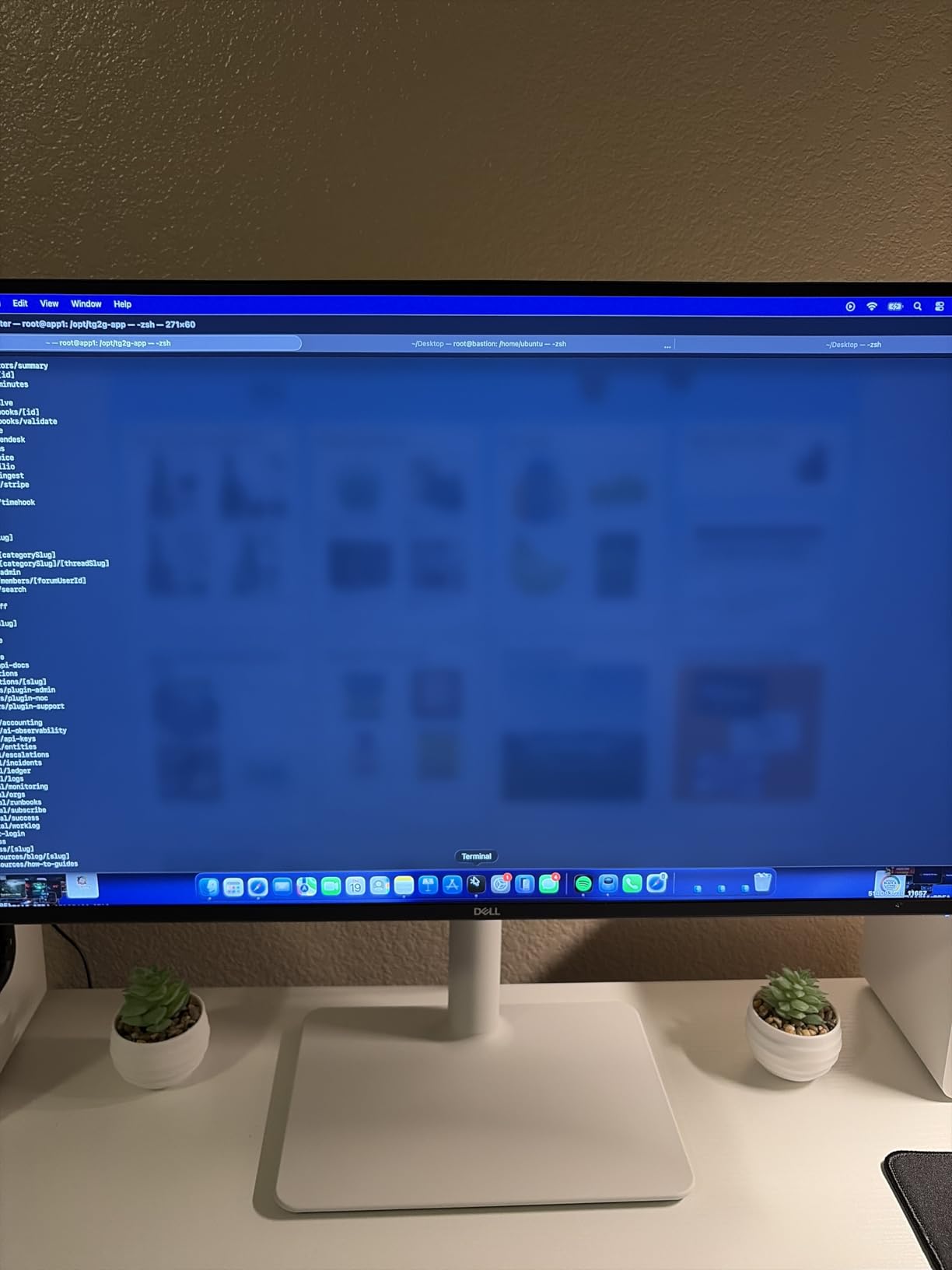 Dell 27 Monitor S2725QC, 4K UHD IPS, 120Hz, 99% sRGB, 4ms, FreeSync Premium | 3840x2160, 163 PPI, USB-C, HDMI, DisplayPort, Anti-Glare, Eye Comfort Technology customer photo 2