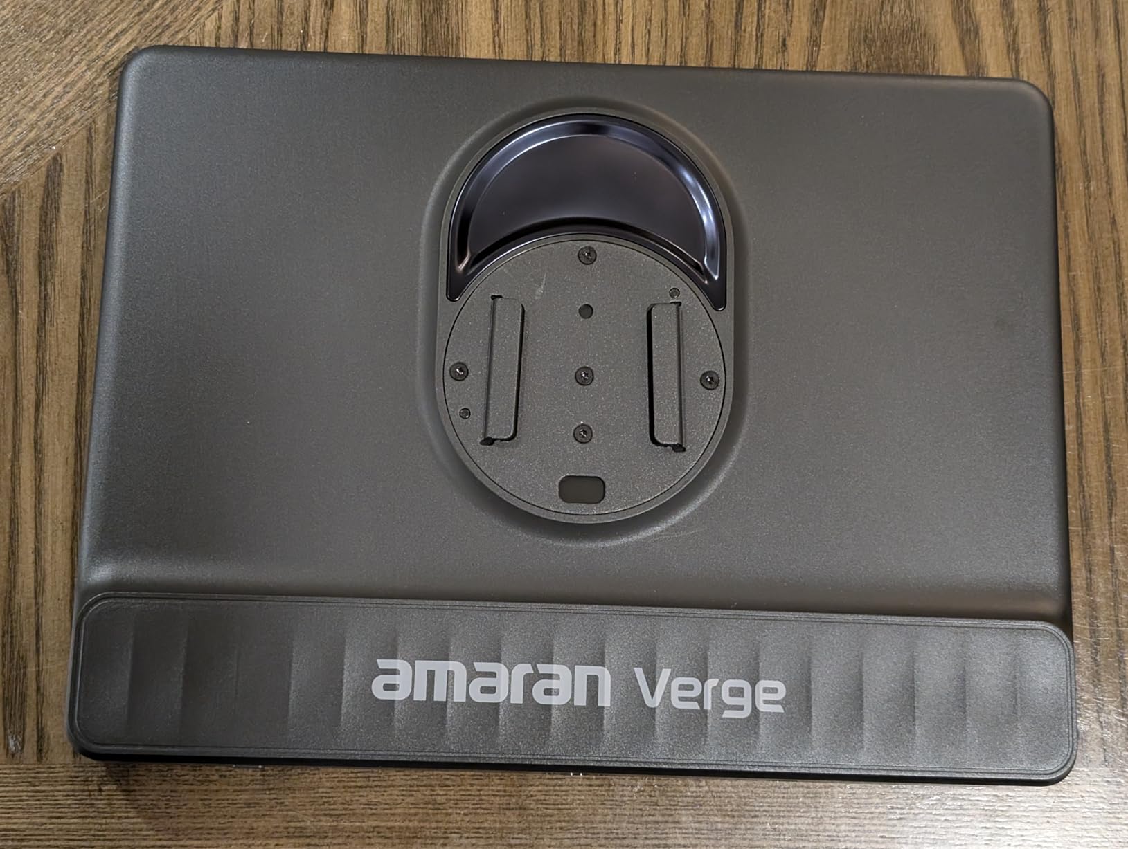 amaran Verge Bi-Color Edge-lit Rectangular Panel, 26W Soft LED Video Light | Adjustable CCT, APP Control Professional Studio Light for Streaming, Gaming Studio, Recording and Video Conferencing Charcoal customer photo 1