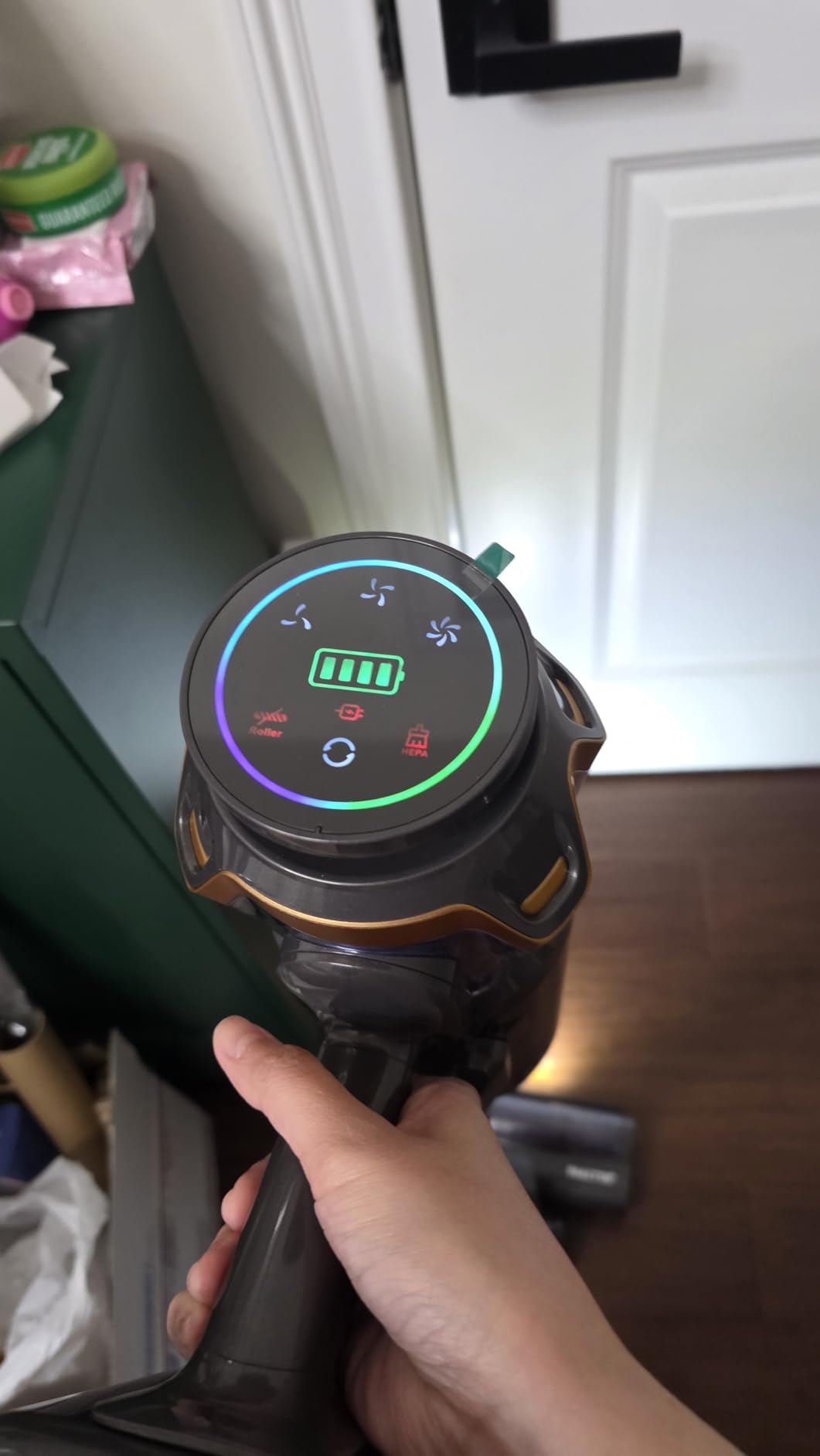 Cordless Vacuum Cleaner, Upgraded 650W 55KPA 70Mins Cordless Stick Vacuum Cleaner with Self-Standing and Touch Screen, Anti-tangle Wireless Vacumm, Vacuum Cleaners for Home/Pet Hair/Carpets/Floors customer photo 2