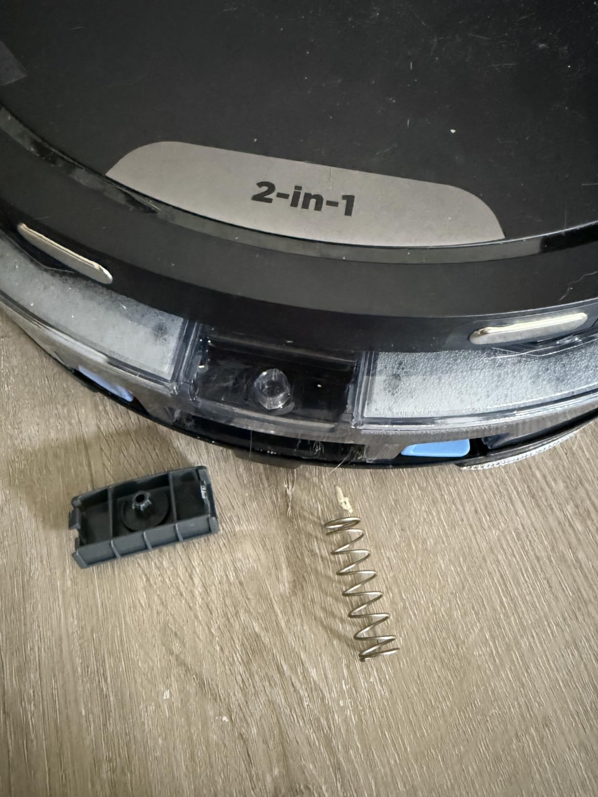 Shark Navigator Robot Vacuum + Self-Empty Base, Grey, RV2120AE | SmartPath Navigation, Self-Empty Base 60-Day Bagless, up to 50% More Suction, Detects & Avoids Objects, Anti-Hair Wrap, Wi-Fi customer photo 2