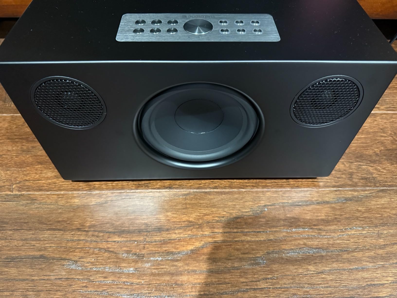 Audio Pro C10 MKII Wireless Speaker, WiiM Edition | High-Fidelity Sound, Multi-Room, Bluetooth, Wi-Fi | Compatible with AirPlay 2, Google Cast, Siri, WiiM Home App, Stream Spotify, TIDAL & More, White customer photo 1