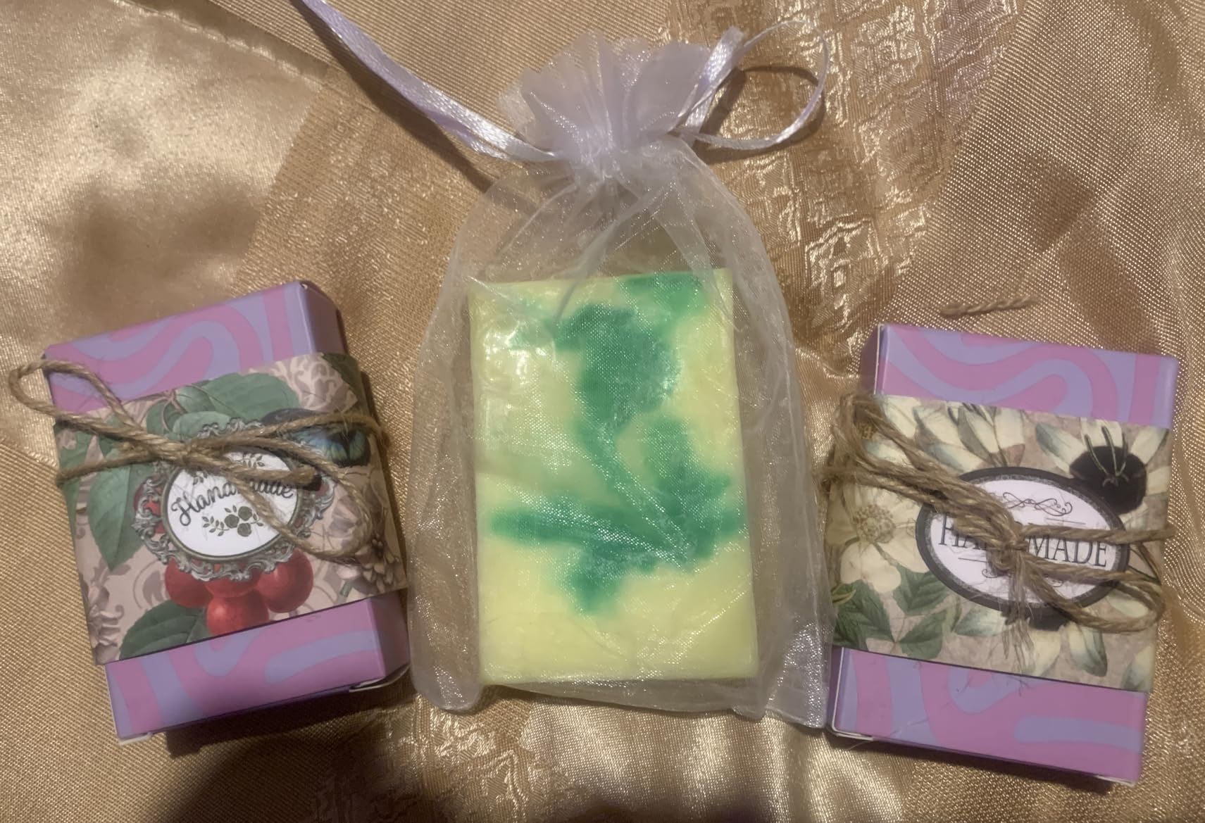 Goat Milk Soap Making Kit for Adults & Beginners - Complete DIY Soap Kit | 2 lb Pre-Cut Goat Milk Soap Base, 6 Scents, 6 Colors, Silicone Mold & 10 Gift Boxes - Easy Melt & Pour Soap Craft Set customer photo 2