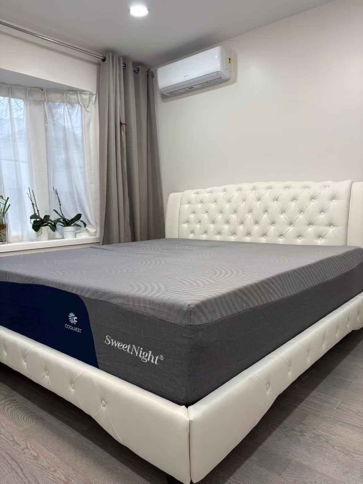 Sweetnight CoolNest 14 Inch King Size Mattress, Cooling Memory Foam Mattress | Cool Night Sleep, 5-Zone Ergo Support for Pressure Relief, Enhanced Breathability, Medium Feel, CertiPUR-US Certified customer photo 2