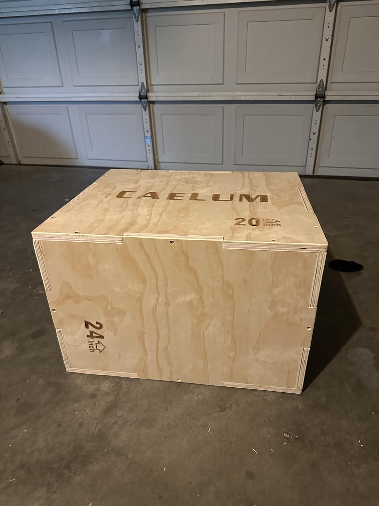 CAELUM 3-in-1 Wood Plyo Box, Non-Slip Plyometric Jump Box for Gym, Squats | 400lbs Capacity, Premium Plywood, Quick Assembly, for Home & Gym, Fitness, Jumping, Squats, Step-ups, Strength Training customer photo 1