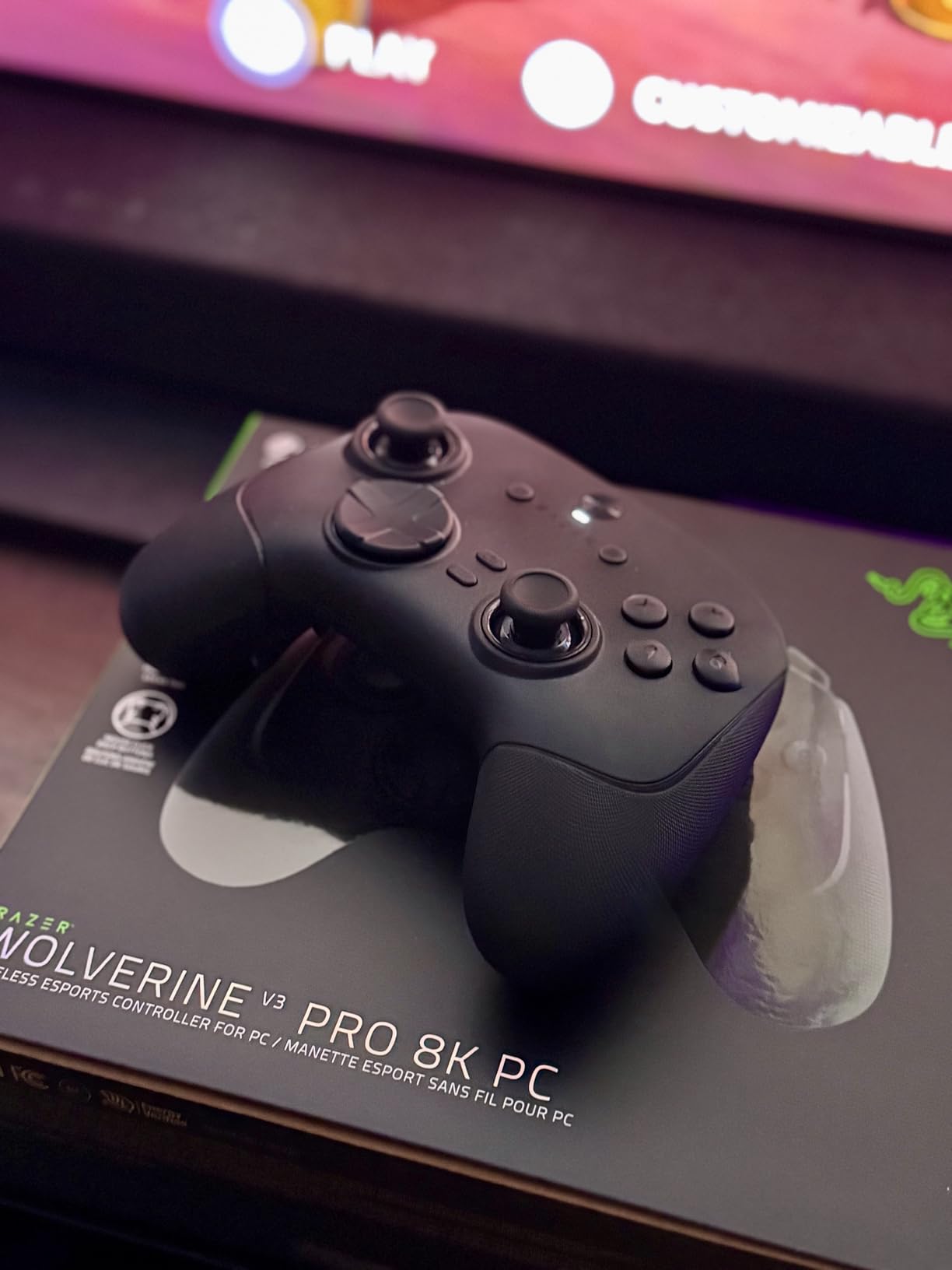 Razer Wolverine V3 Pro 8K PC Wireless Gaming Controller, Black | 8000 Hz Polling Rate, TMR Thumbsticks with Swappable Caps, 36 Hr Battery, 6 Remappable Buttons, Fast Triggers, Carrying Case customer photo 2