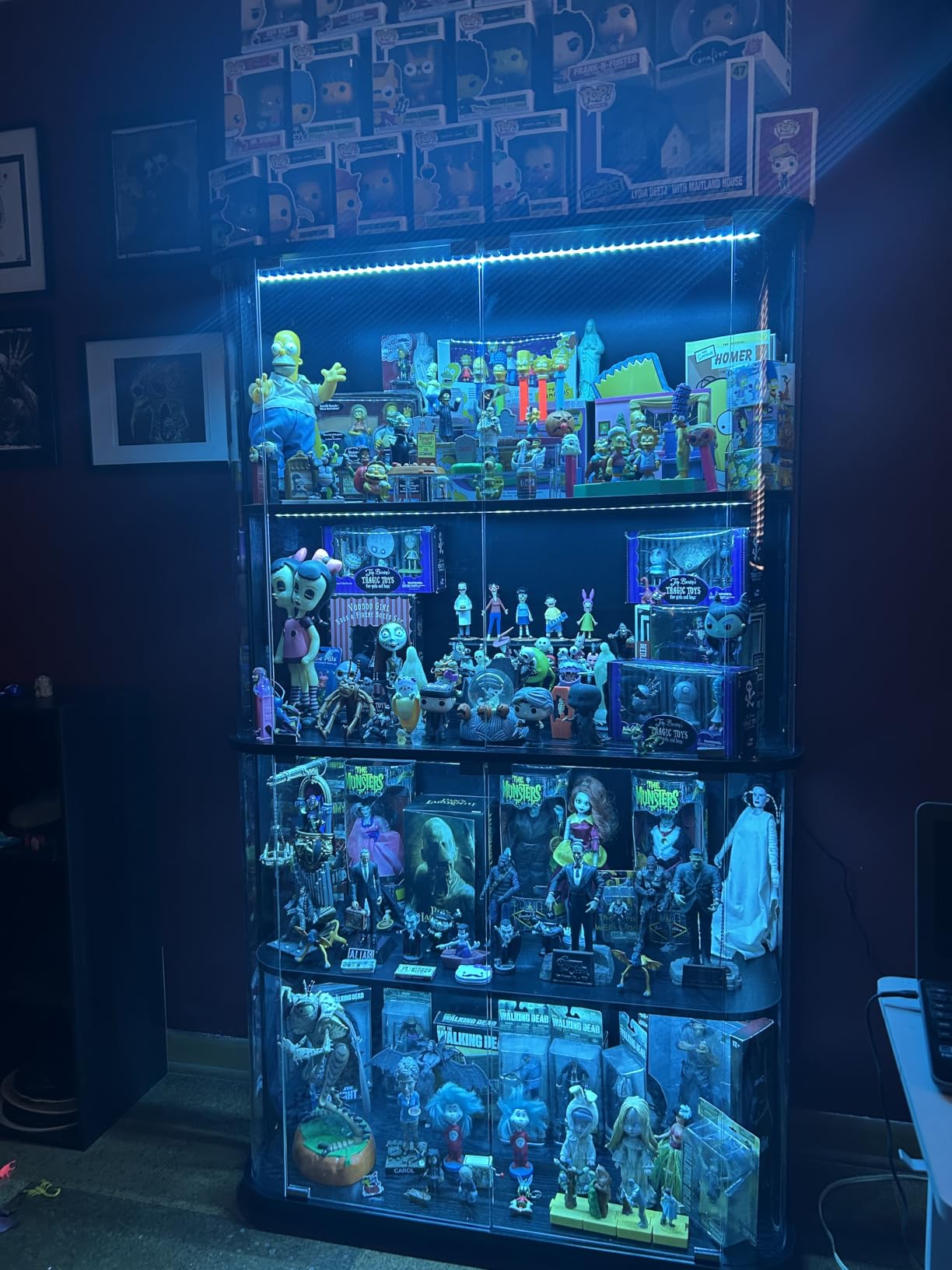 BROTTAR Large Rounded Display Cabinet with Glass Door & Lights, Black | 4-Tier Curio Cabinet with 3 Color Lights for Collectibles, Glass Display Case with Transparent Full-Display Surface customer photo 2