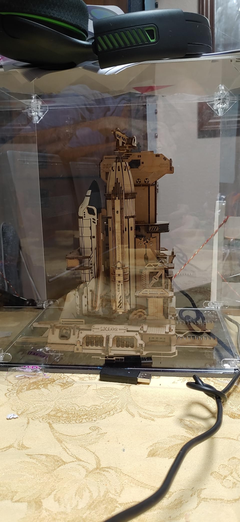 ROKR Space Shuttle 3D Wooden Puzzles for Adults Moving Building Model | Built-in LED, 446pcs Wooden Puzzles, Desk/Home Decor, Engineering Gifts for Adults Men 14+, STEM Project, DIY Hobbies Crafts customer photo 1