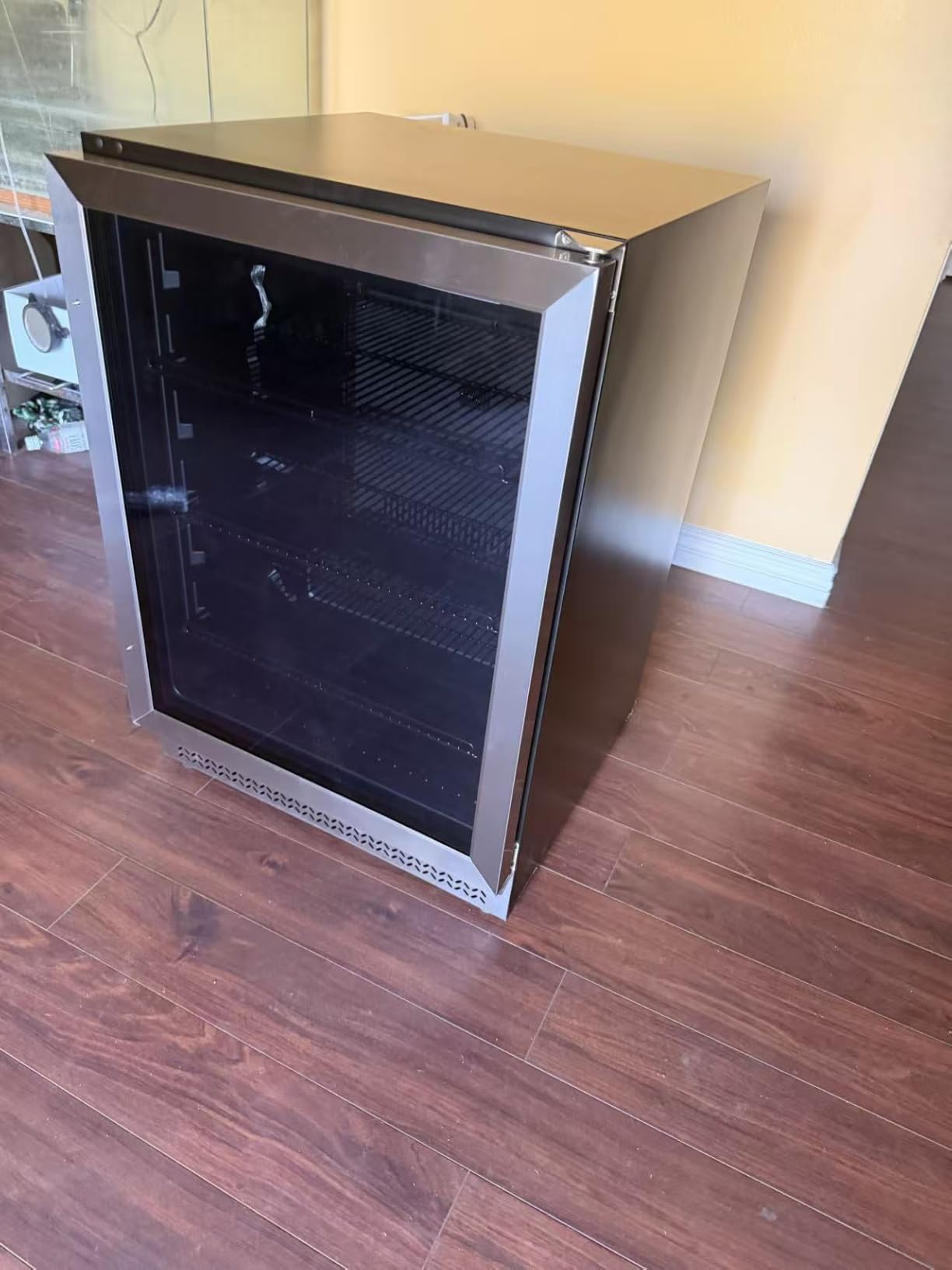 24 Inch Wine and Beverage Refrigerator, 88 Cans and 21 Bottles Dual Zone Wine Fridge with Glass Door Built in or Freestanding, Beverage Cooler for Soda Beer Wine-Kitchen Bar Office customer photo 2