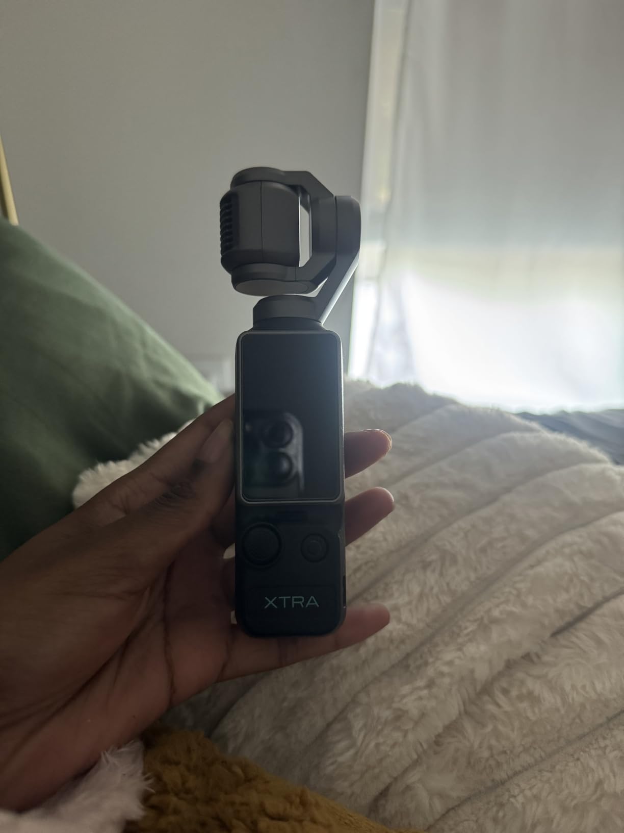 Xtra Muse, Vlogging Camera with 1'' CMOS & 4K/120fps Videos, Pocket Camera with 3-Axis Gimbal Stabilizer, Fast Focusing, Face/Object Tracking, Digital Video Camera for Photography, Digital Camera customer photo 1
