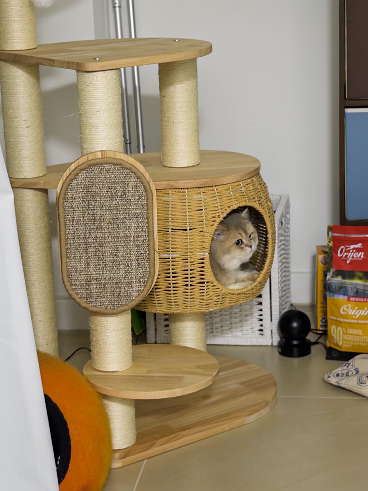 Modern Cat Tree，Cat Tower with Scratching Post, Handwoven Pumpkin Nests and Baskets,Sisal Blanket customer photo 1