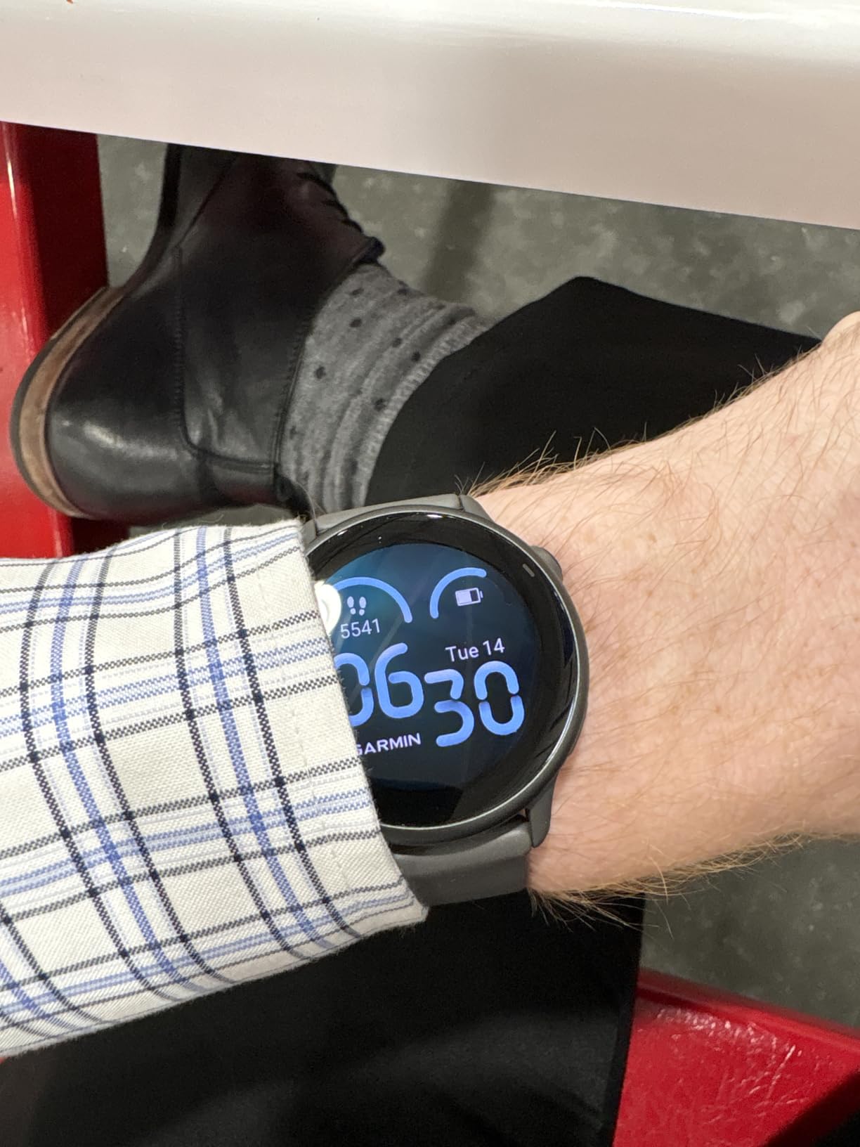 Garmin vívoactive 6, Health & Fitness GPS Smartwatch, Pink Dawn/Bone customer photo 2